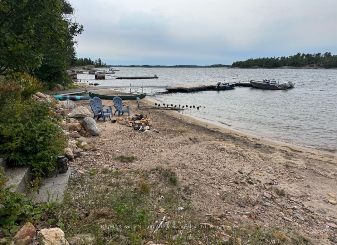 A60-17 Pentecost Island Property Photo 25