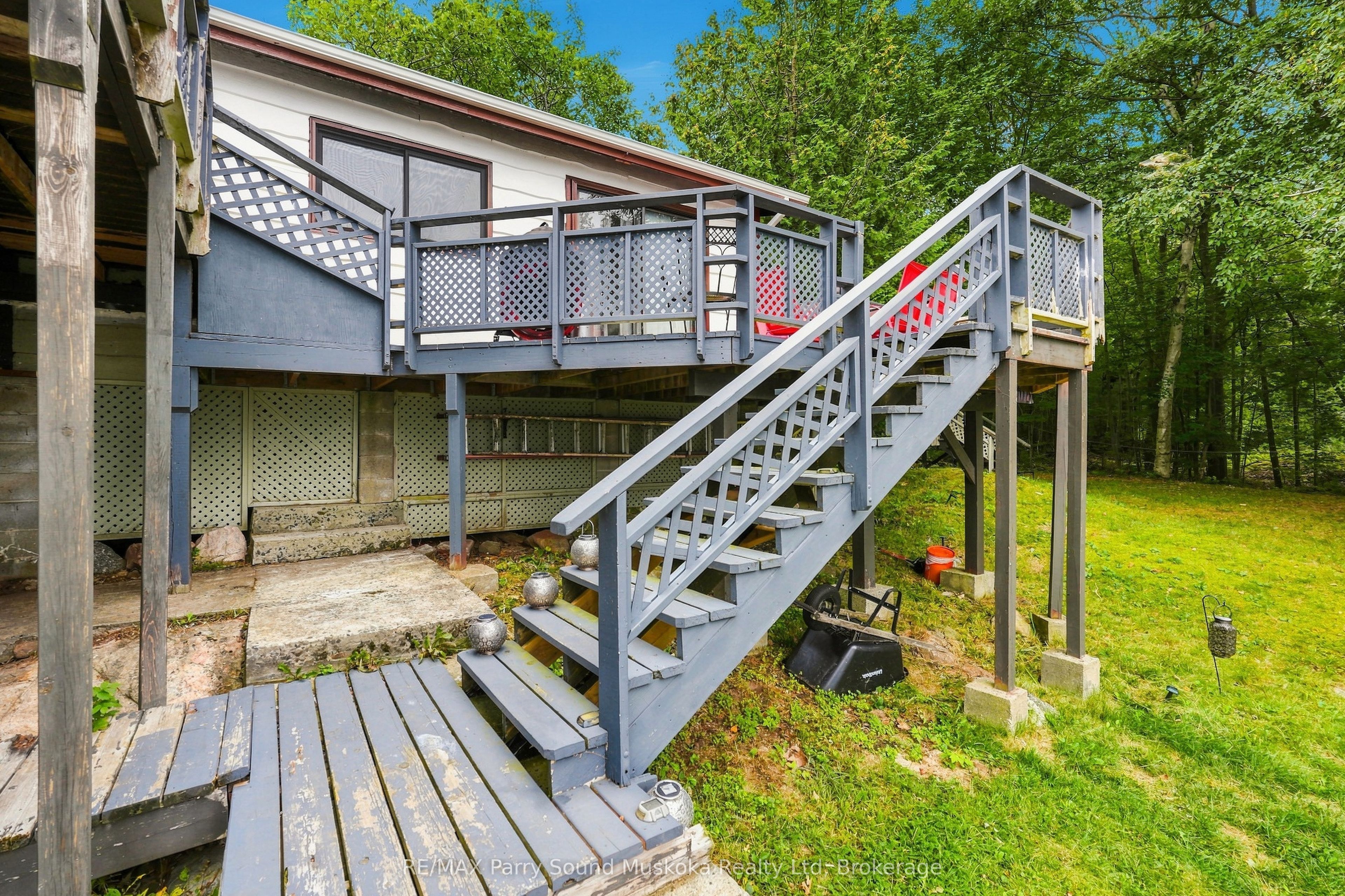 A60-17 Pentecost Island Property Photo 34