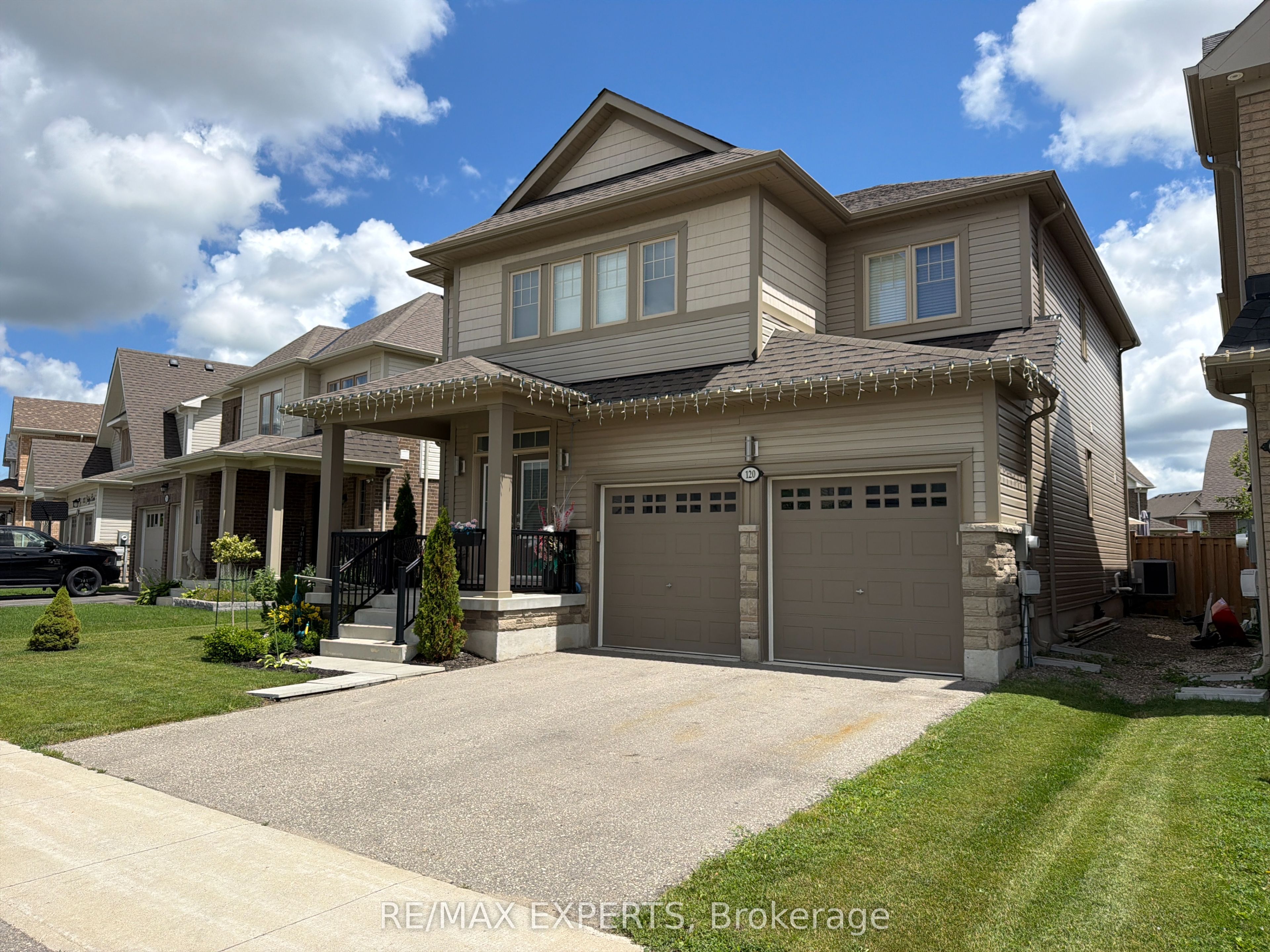 120 Farley Road Property Photo 2