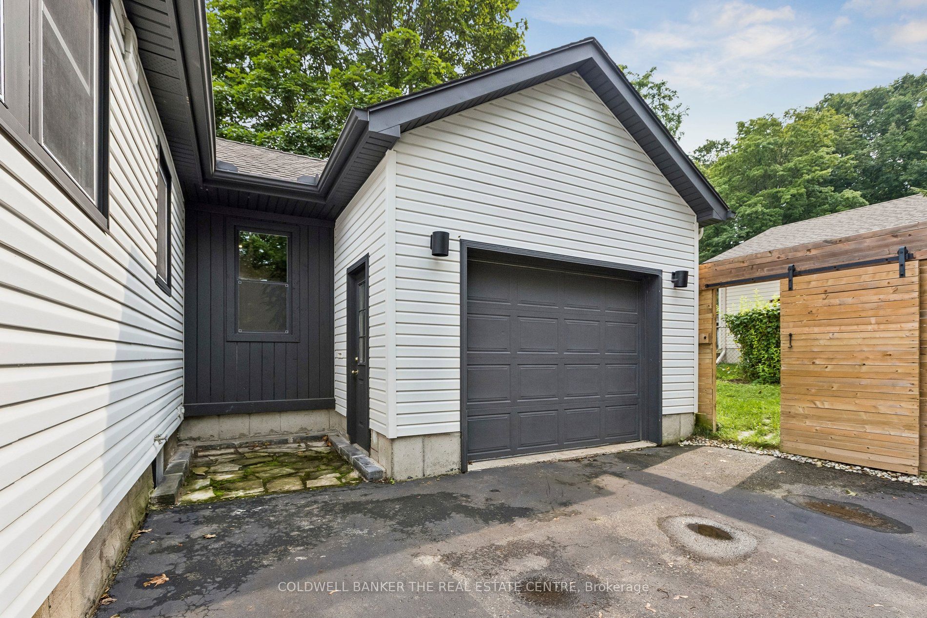 37 Fifth Avenue Property Photo 5