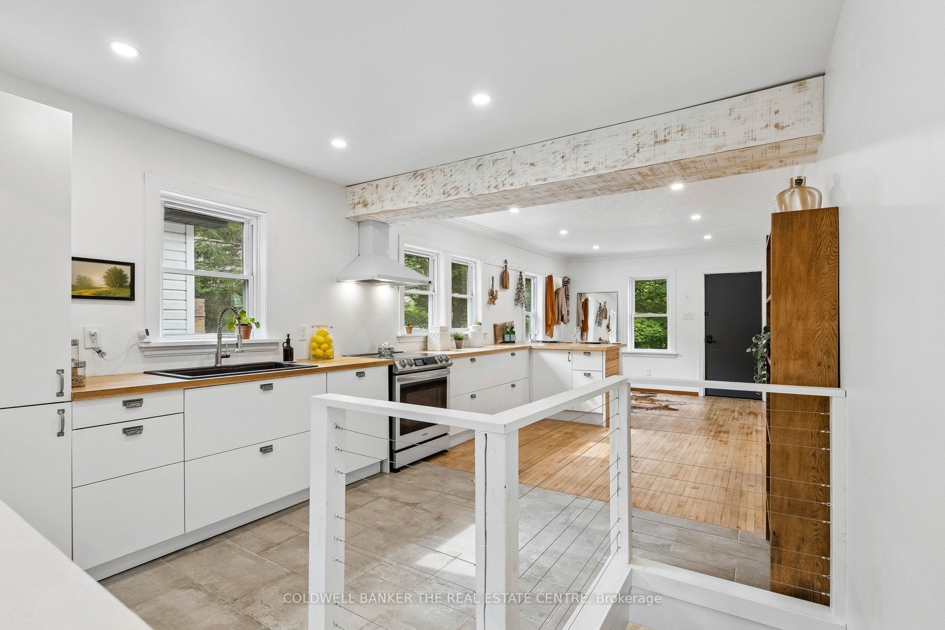 37 Fifth Avenue Property Photo 17