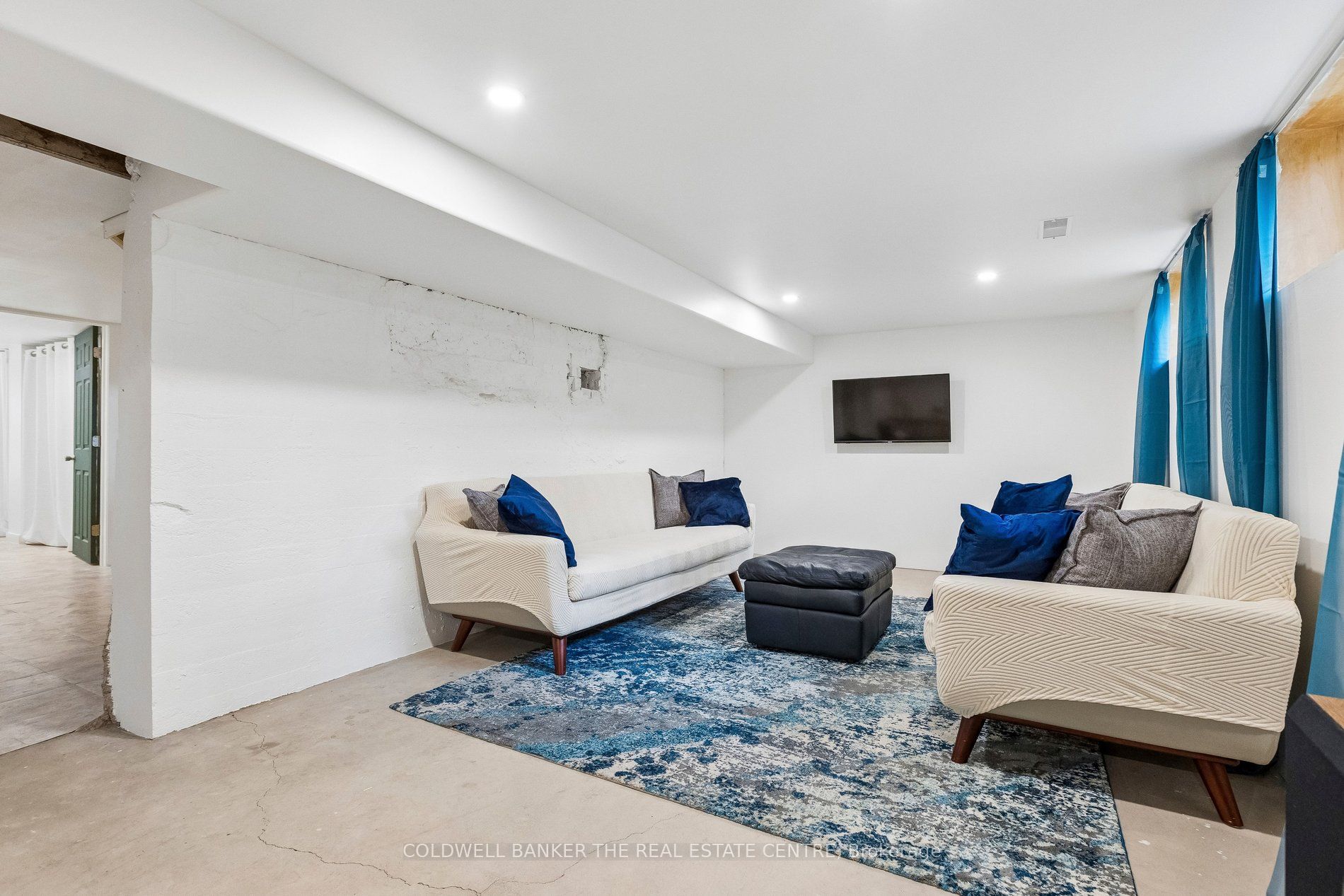 37 Fifth Avenue Property Photo 38