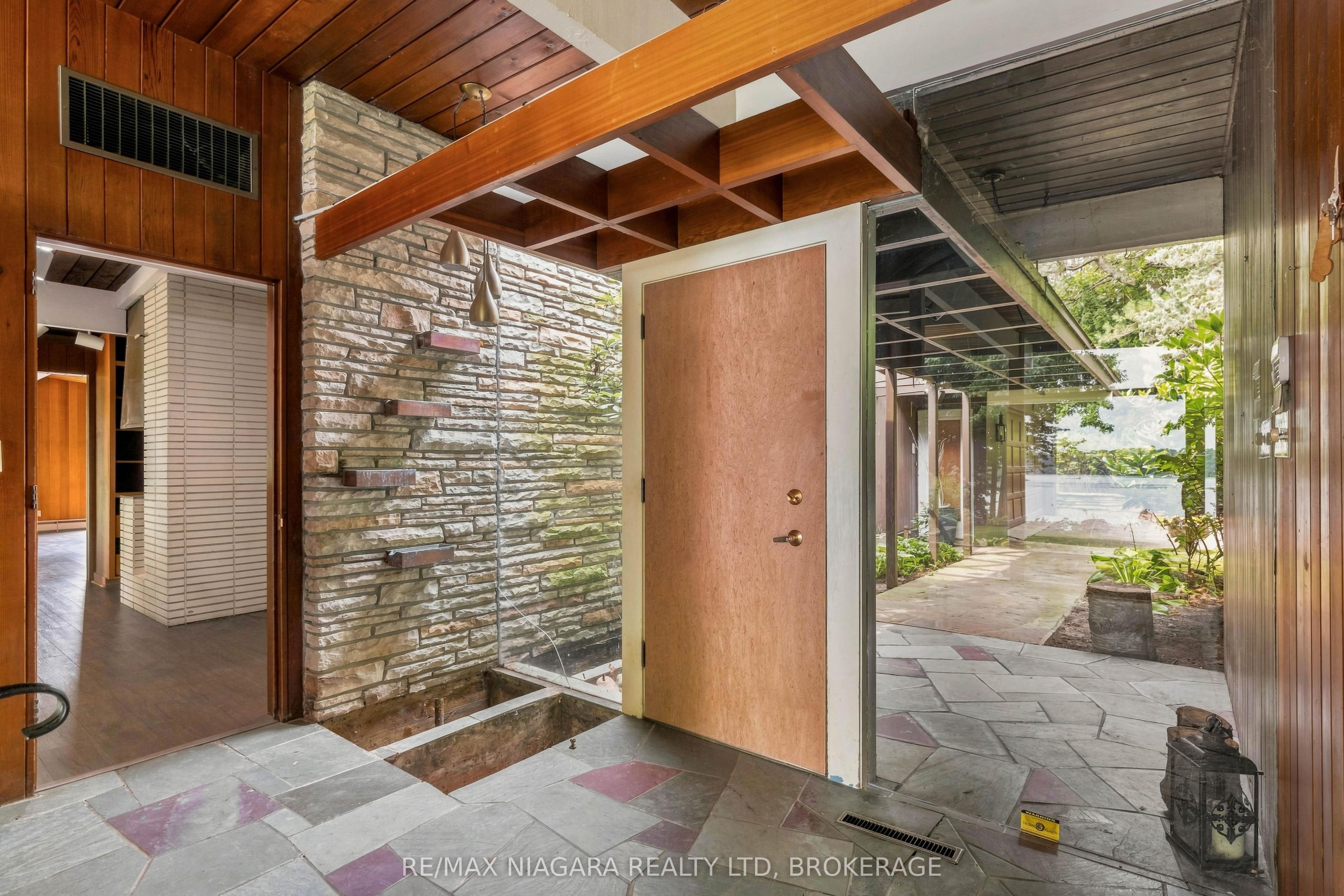 45 Port Master Drive Property Photo 3