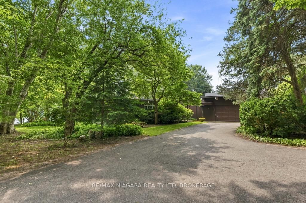 45 Port Master Drive Property Photo 8