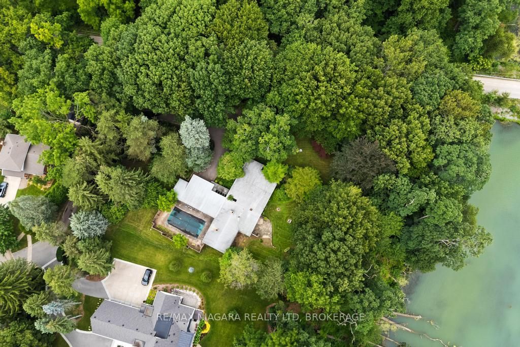 45 Port Master Drive Property Photo 11