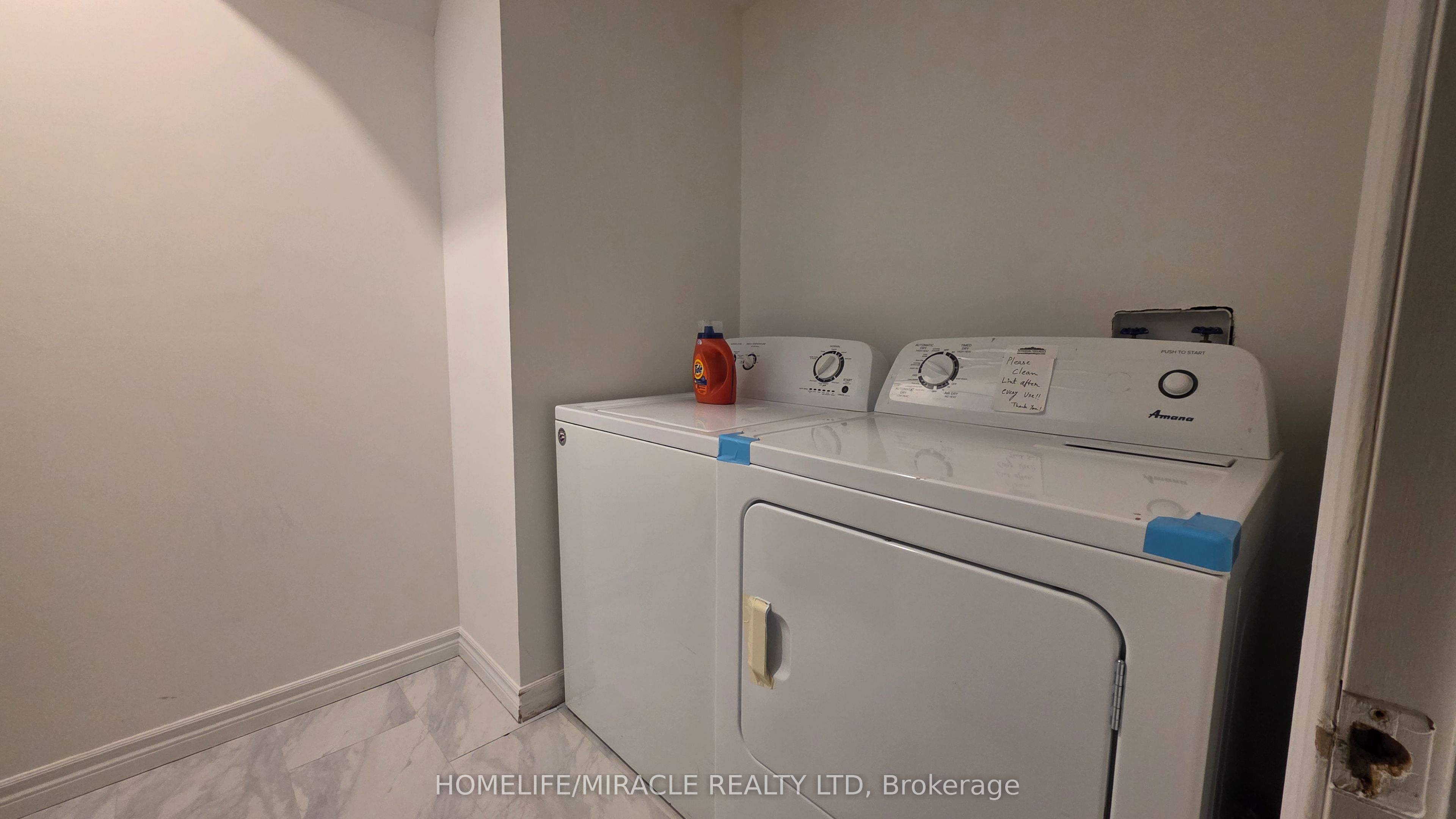32 Mowat Boulevard 38 Property Photo 20