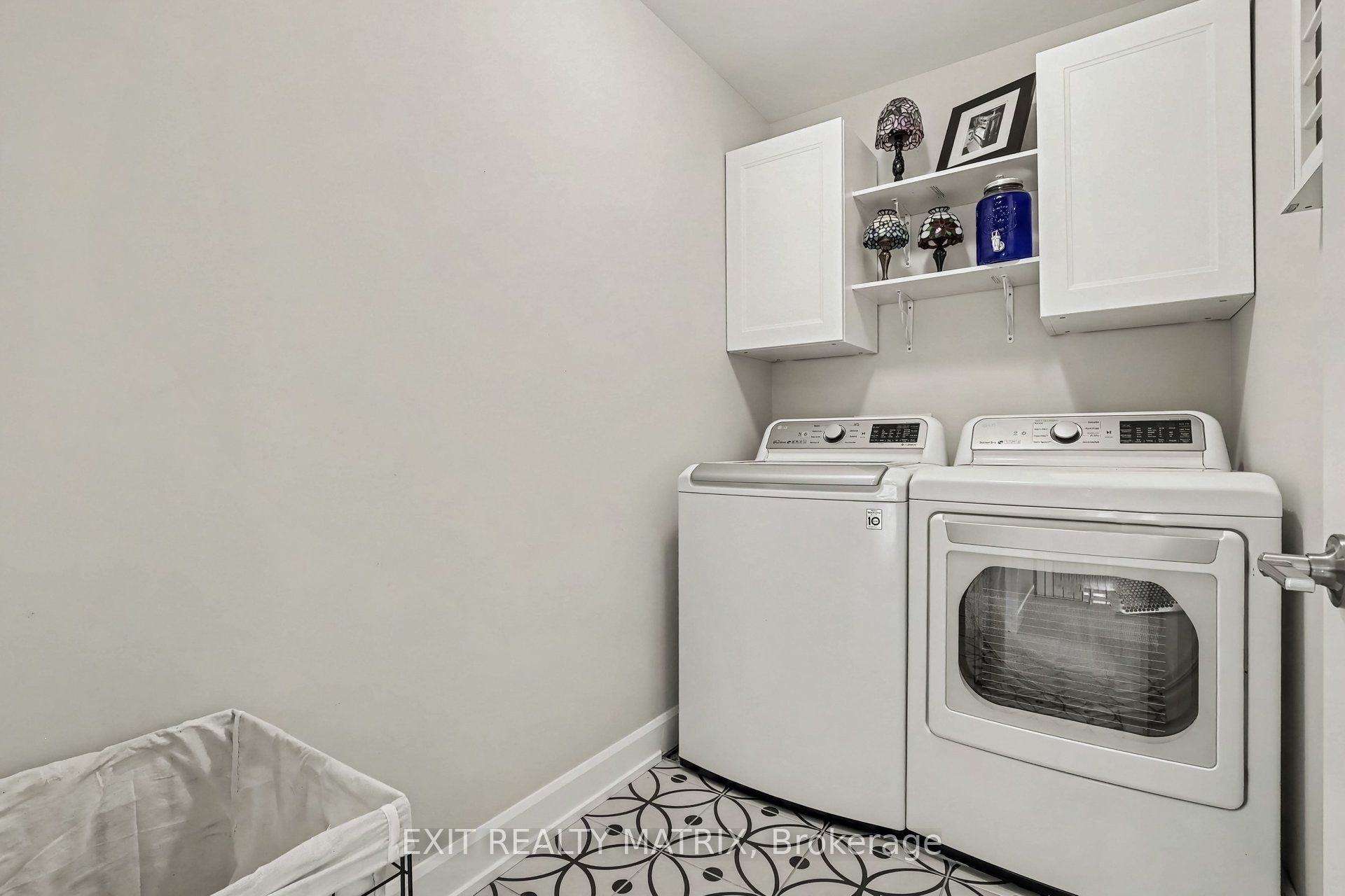 273 Central Park Boulevard Property Photo 27