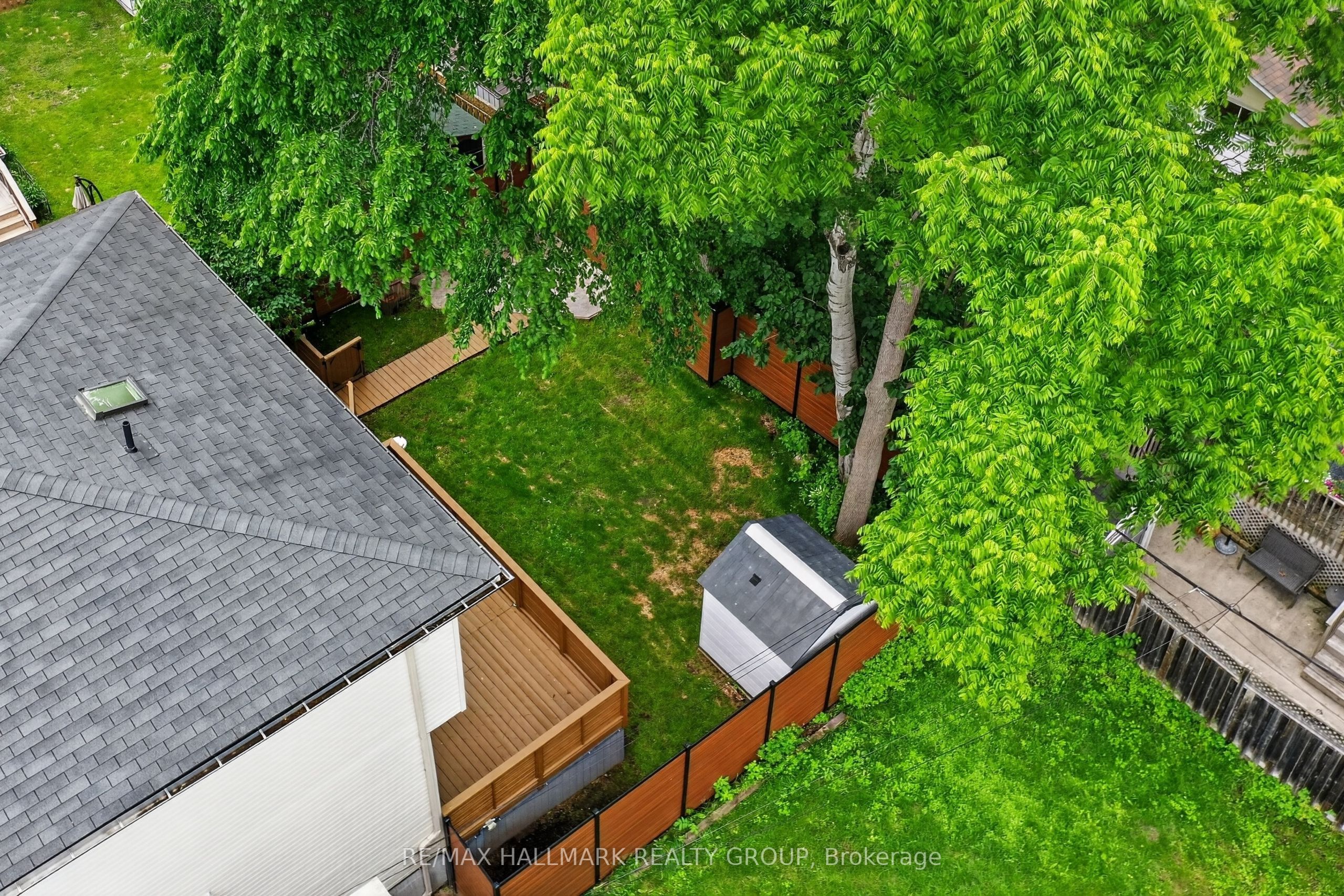1559 Queensdale Avenue Property Photo 45