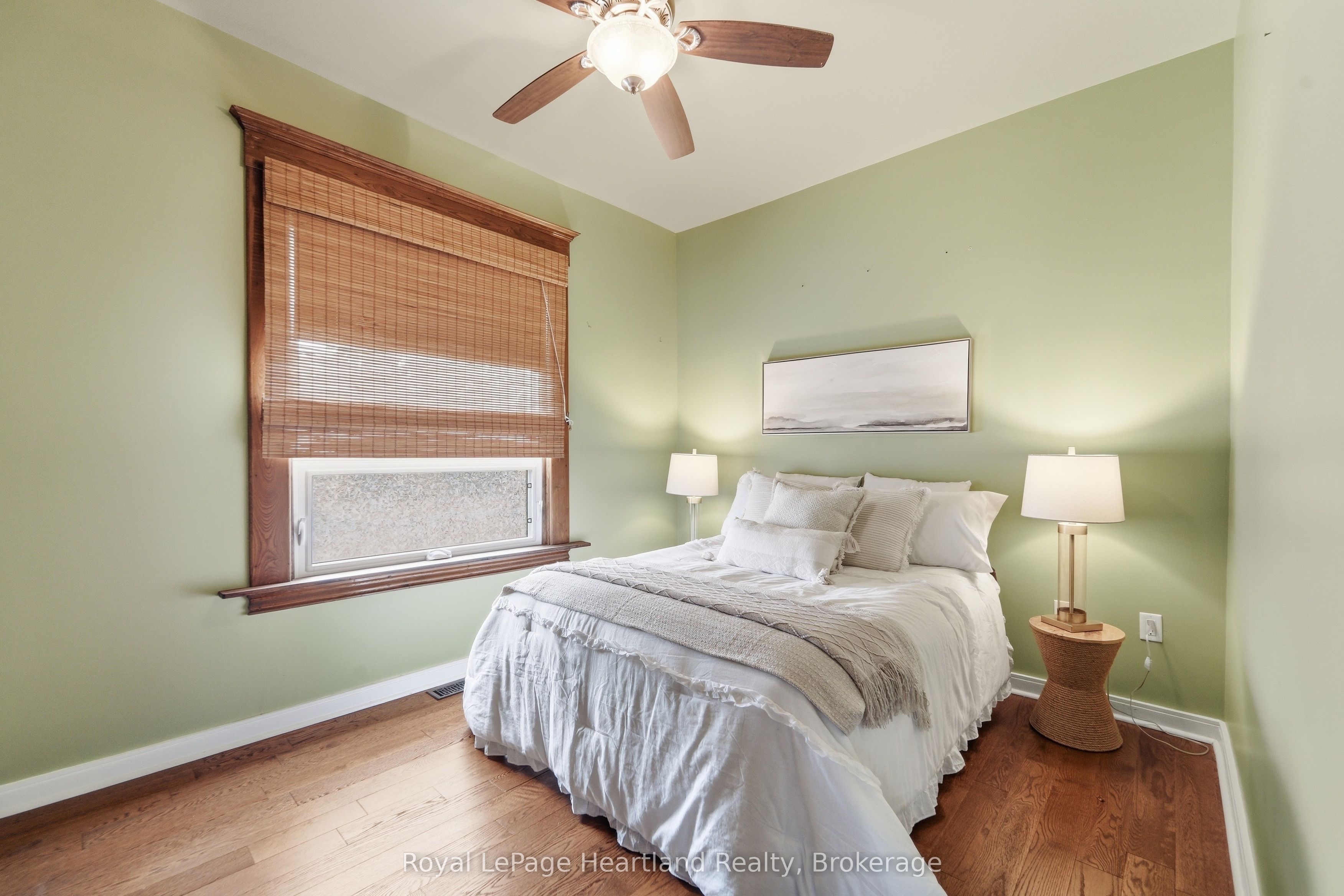 5 Britannia Road W Property Photo 16