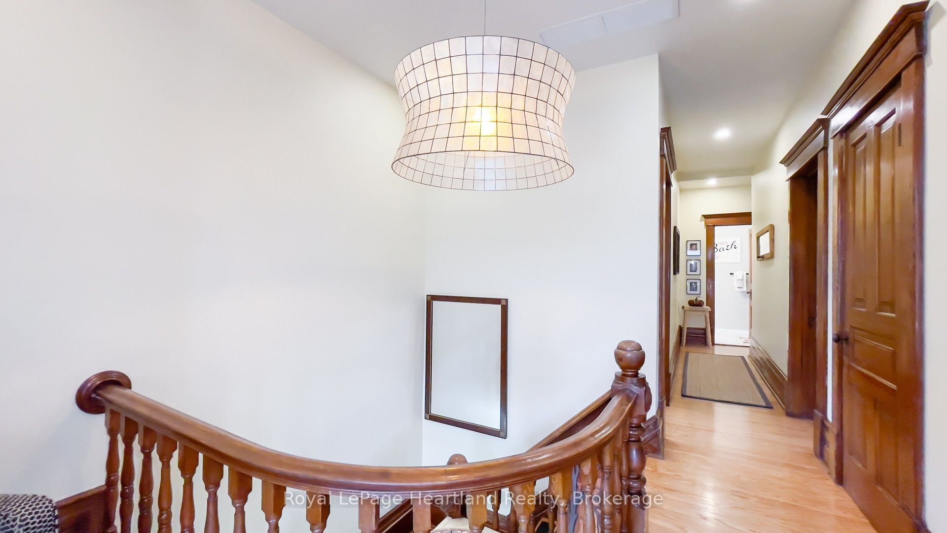 5 Britannia Road W Property Photo 33