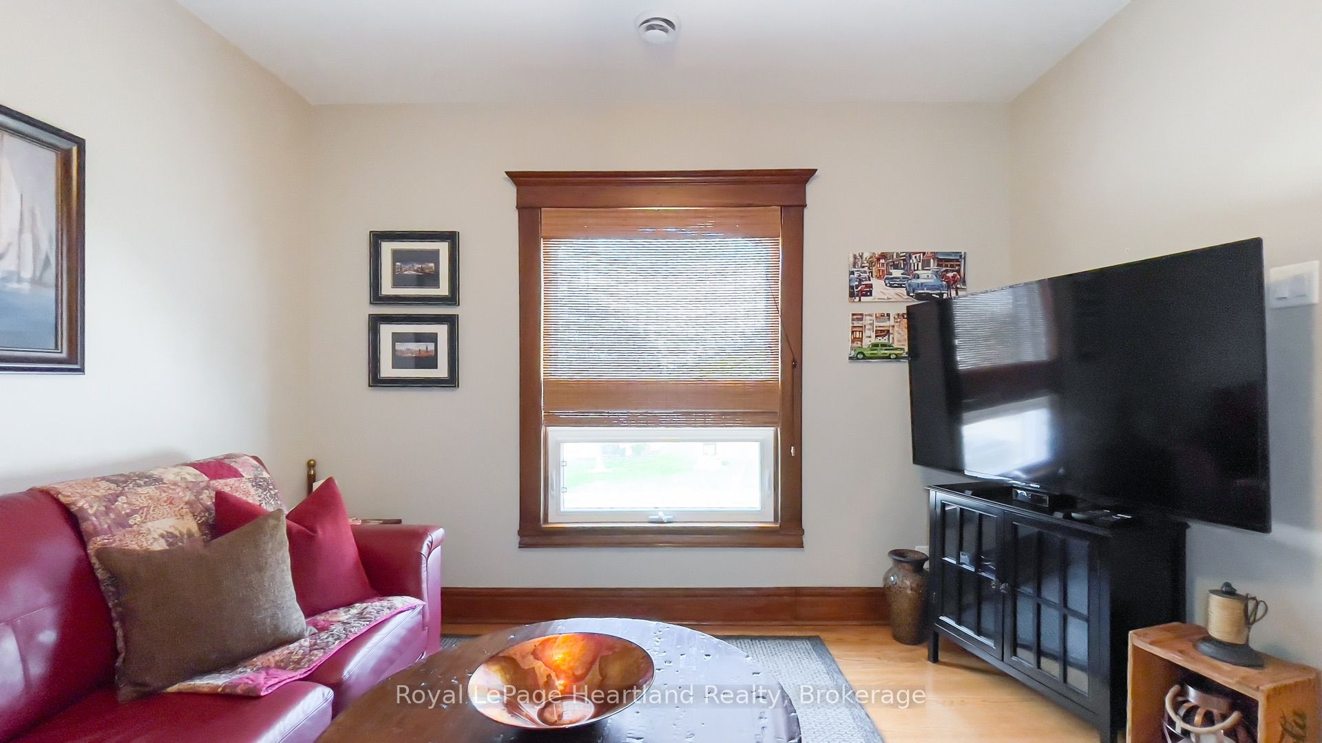 5 Britannia Road W Property Photo 35