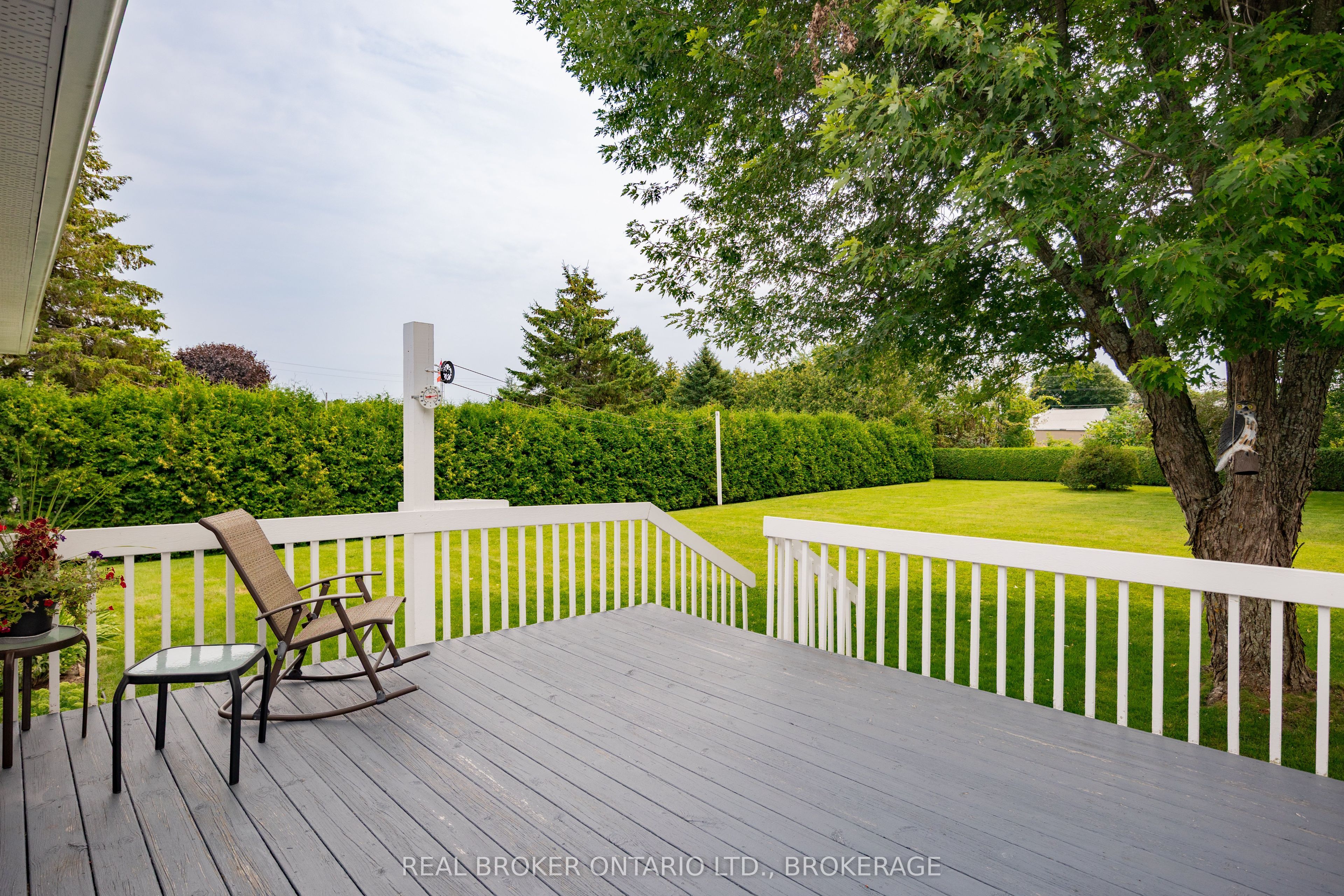 20392 Roy Crescent Property Photo 44