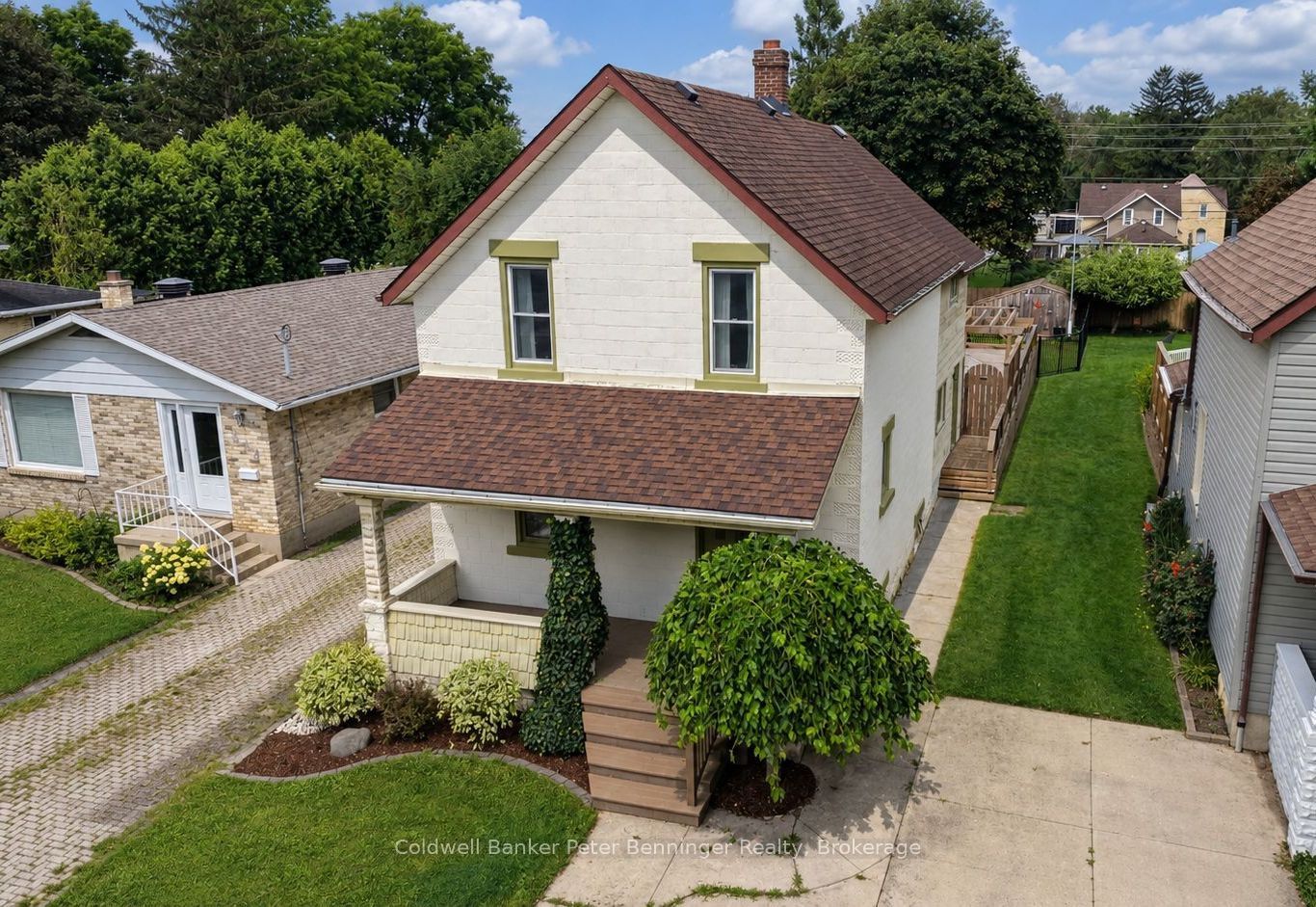618 8th Avenue Property Photo 1