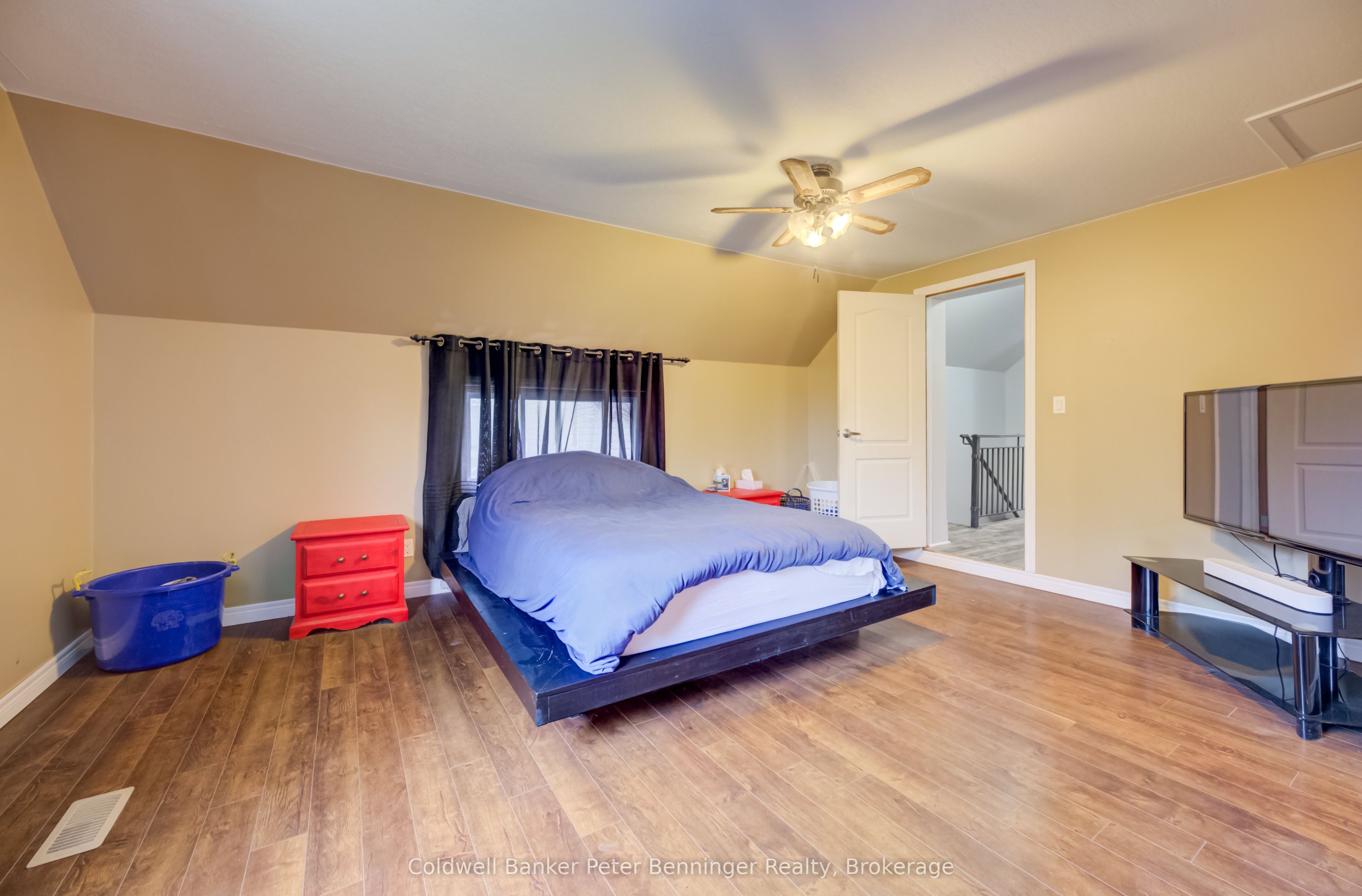 618 8th Avenue Property Photo 15