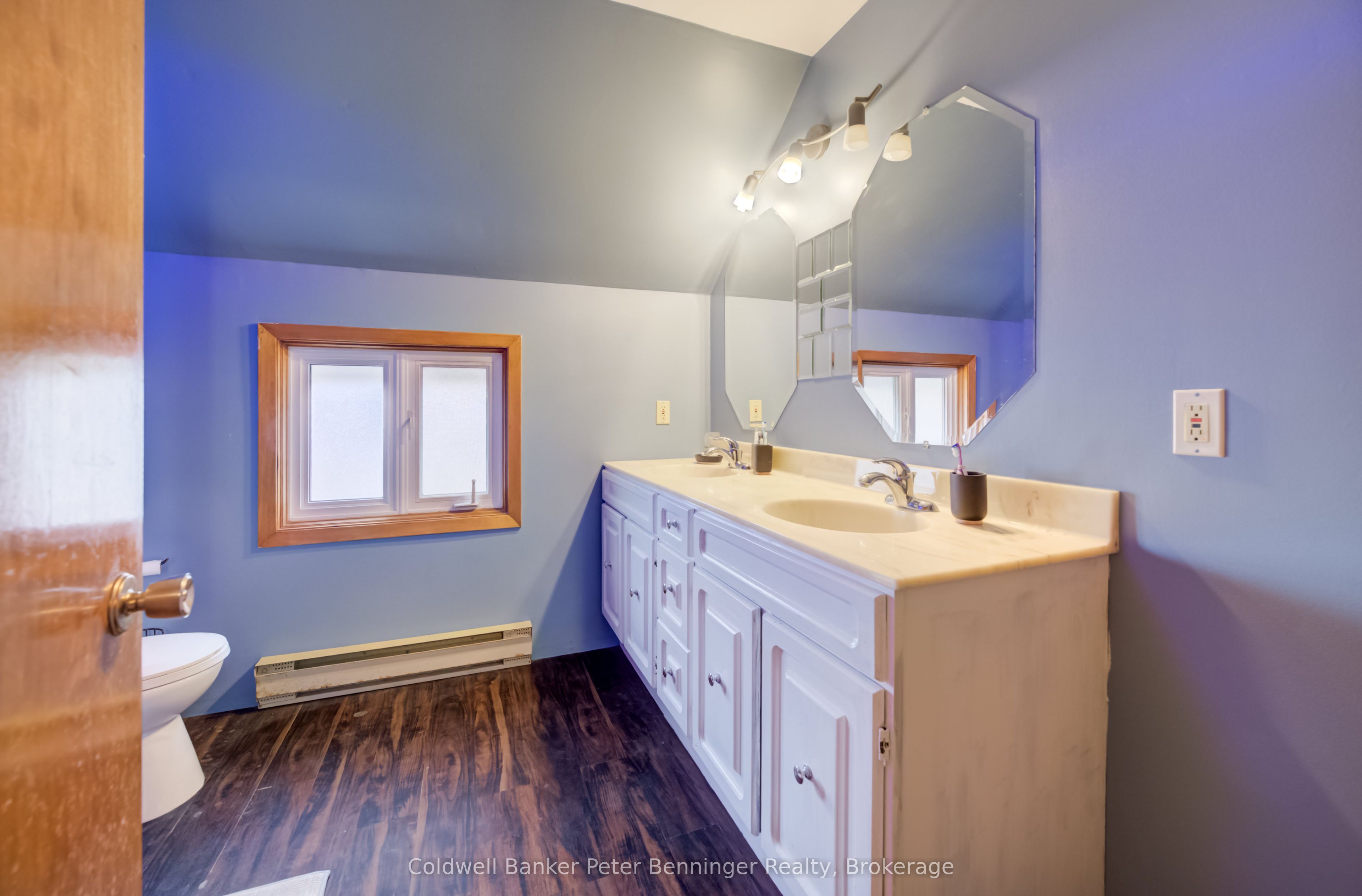 618 8th Avenue Property Photo 17