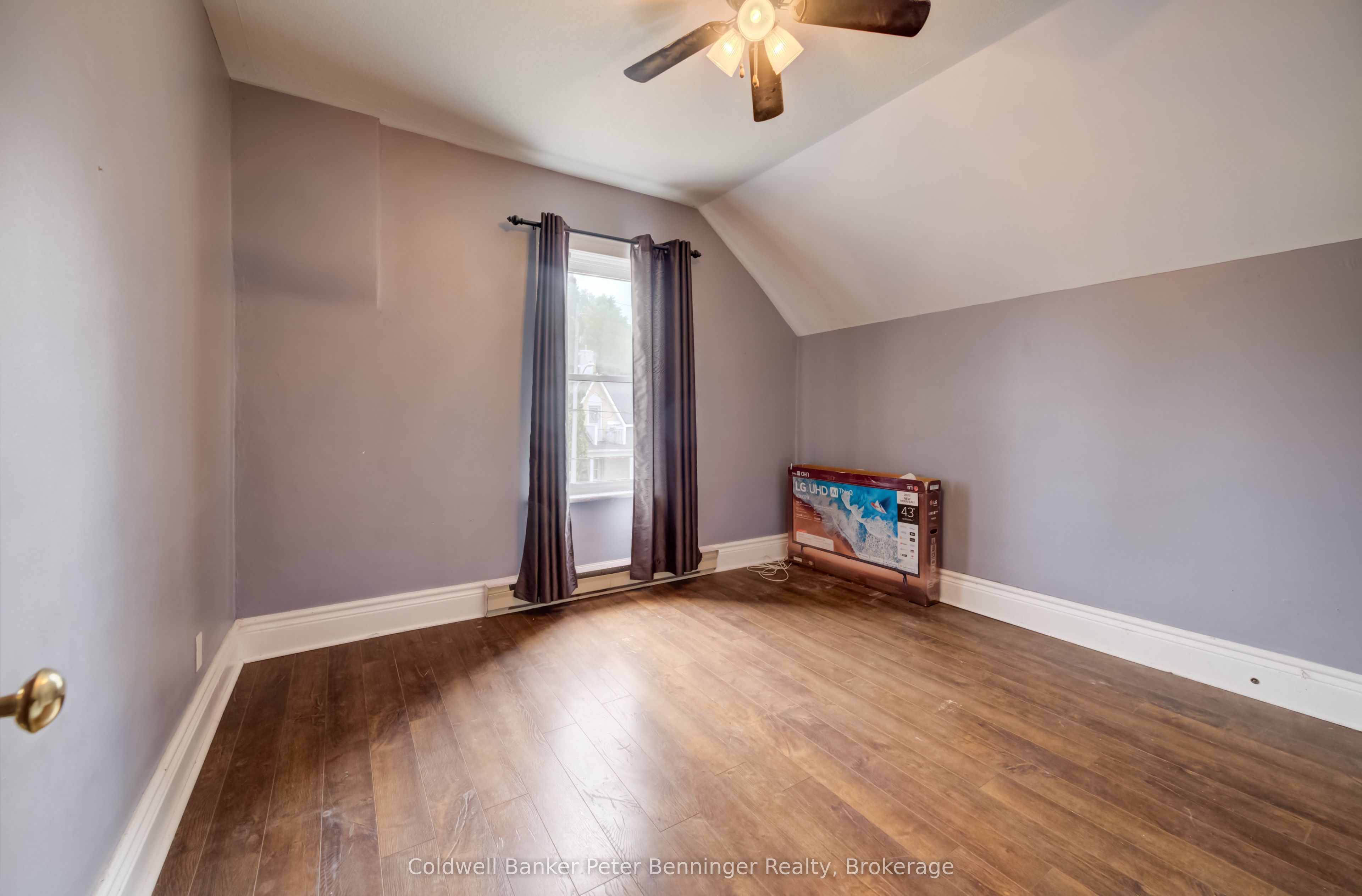 618 8th Avenue Property Photo 22