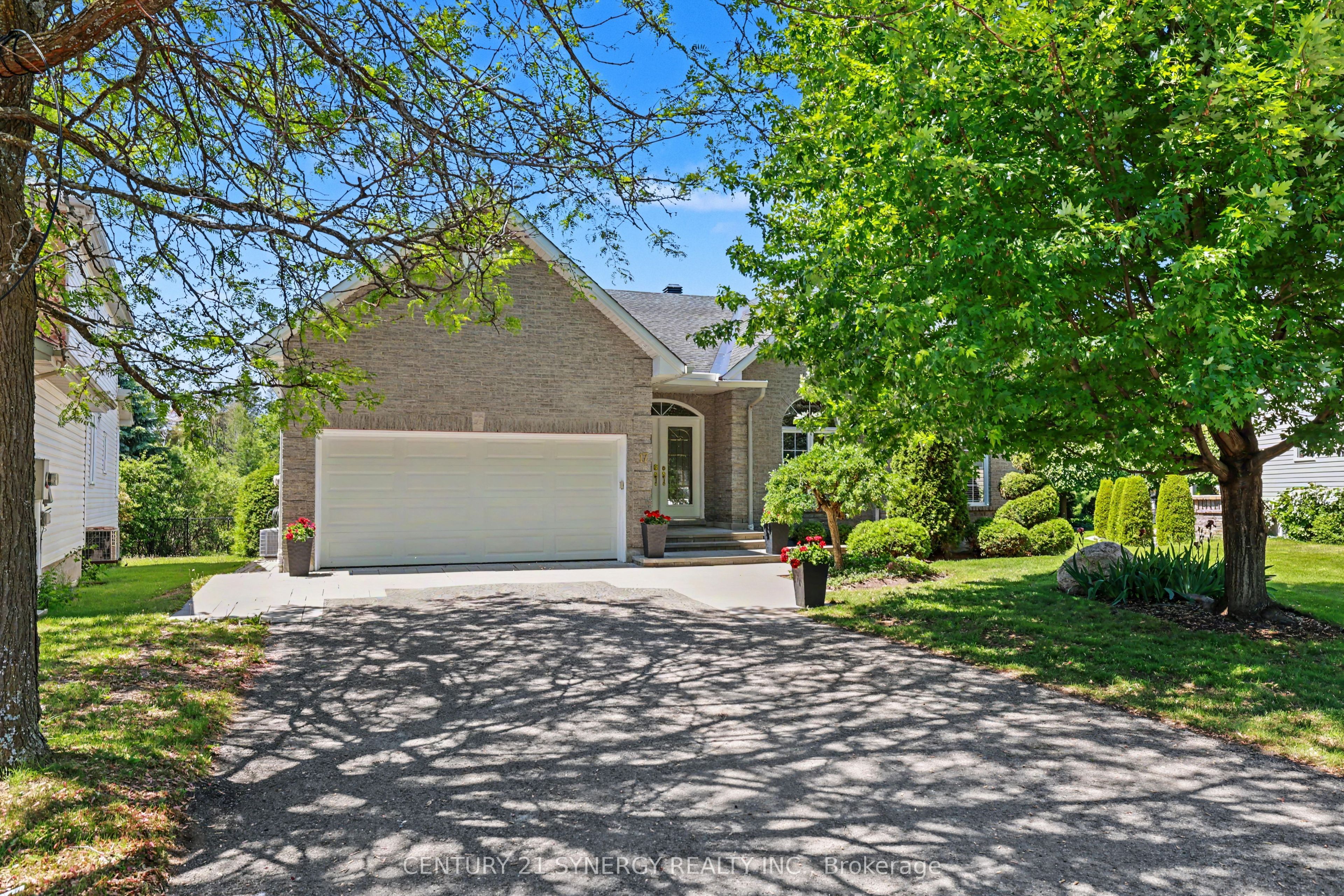 17 Warnock Court Property Photo 1