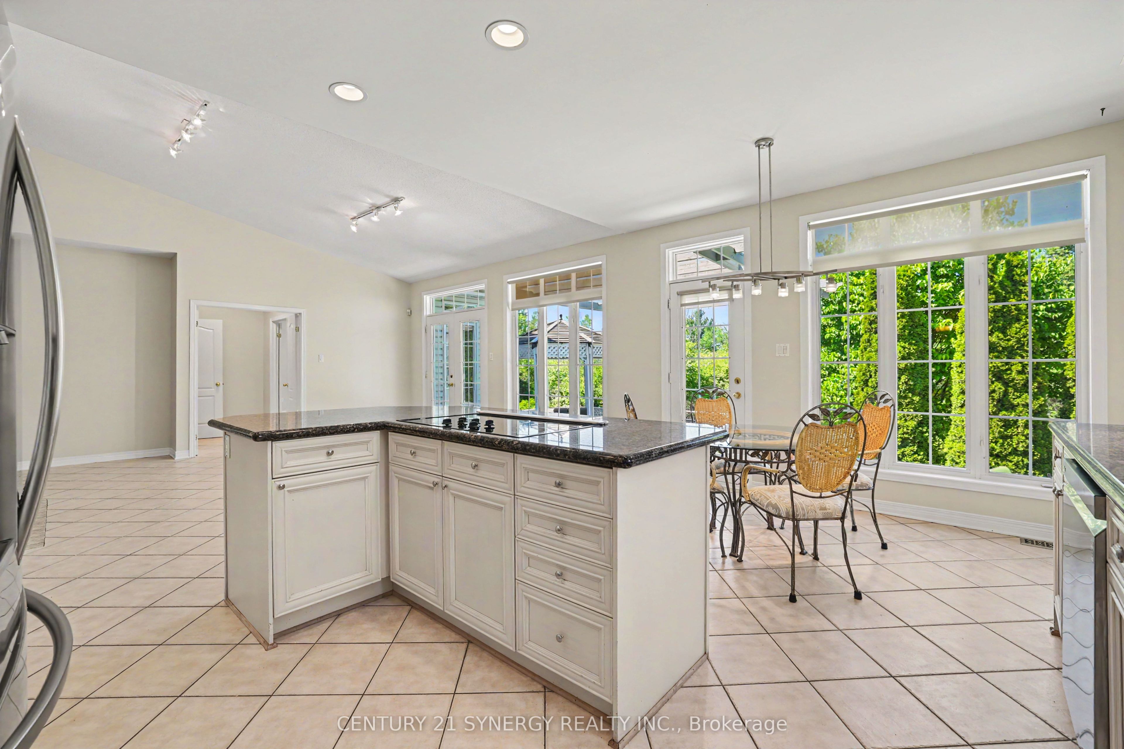 17 Warnock Court Property Photo 13