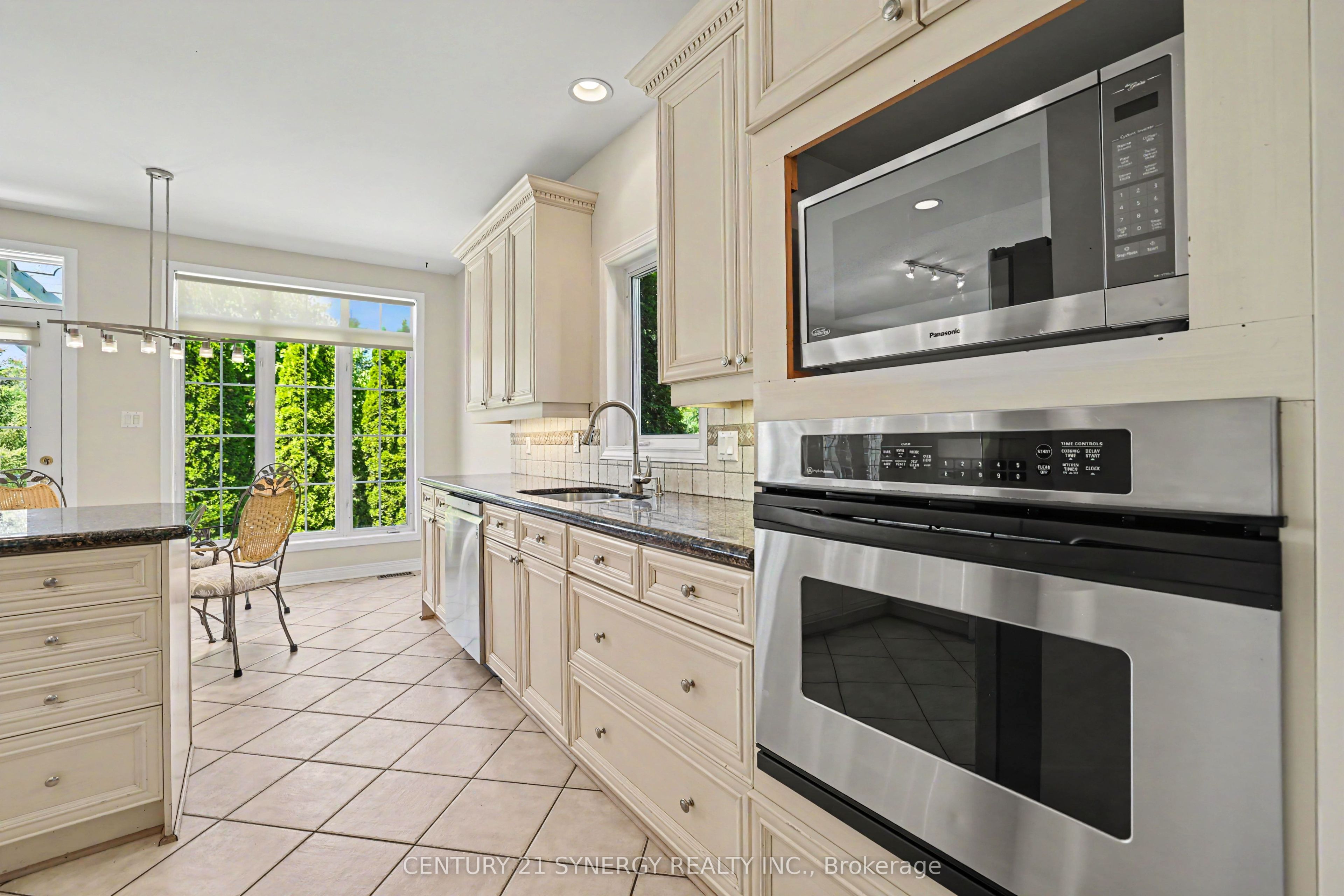 17 Warnock Court Property Photo 15
