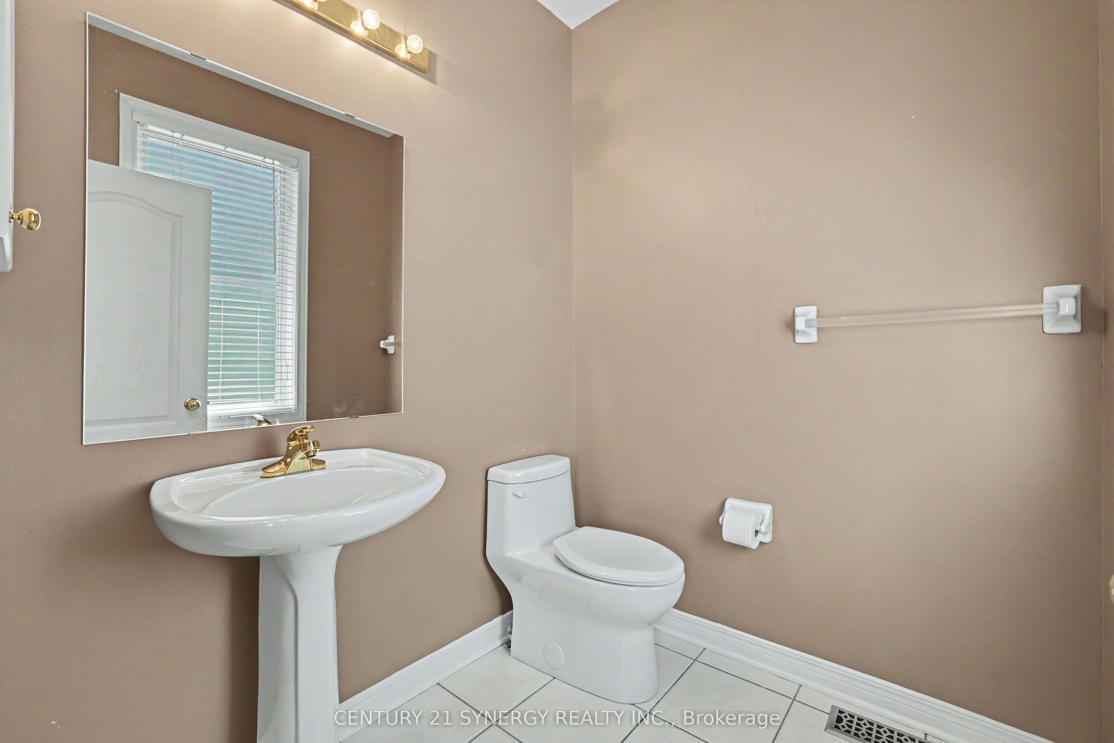 17 Warnock Court Property Photo 24