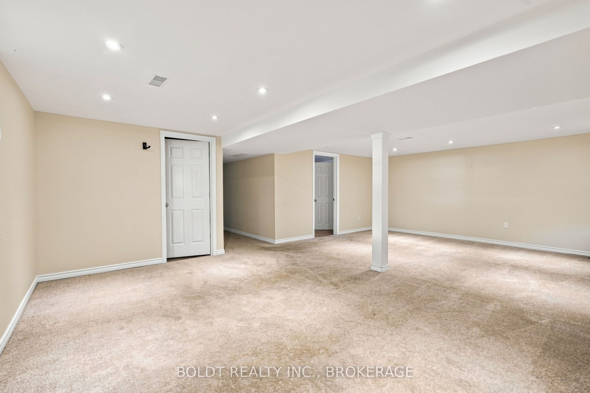 23 Woodelm Drive Property Photo 19