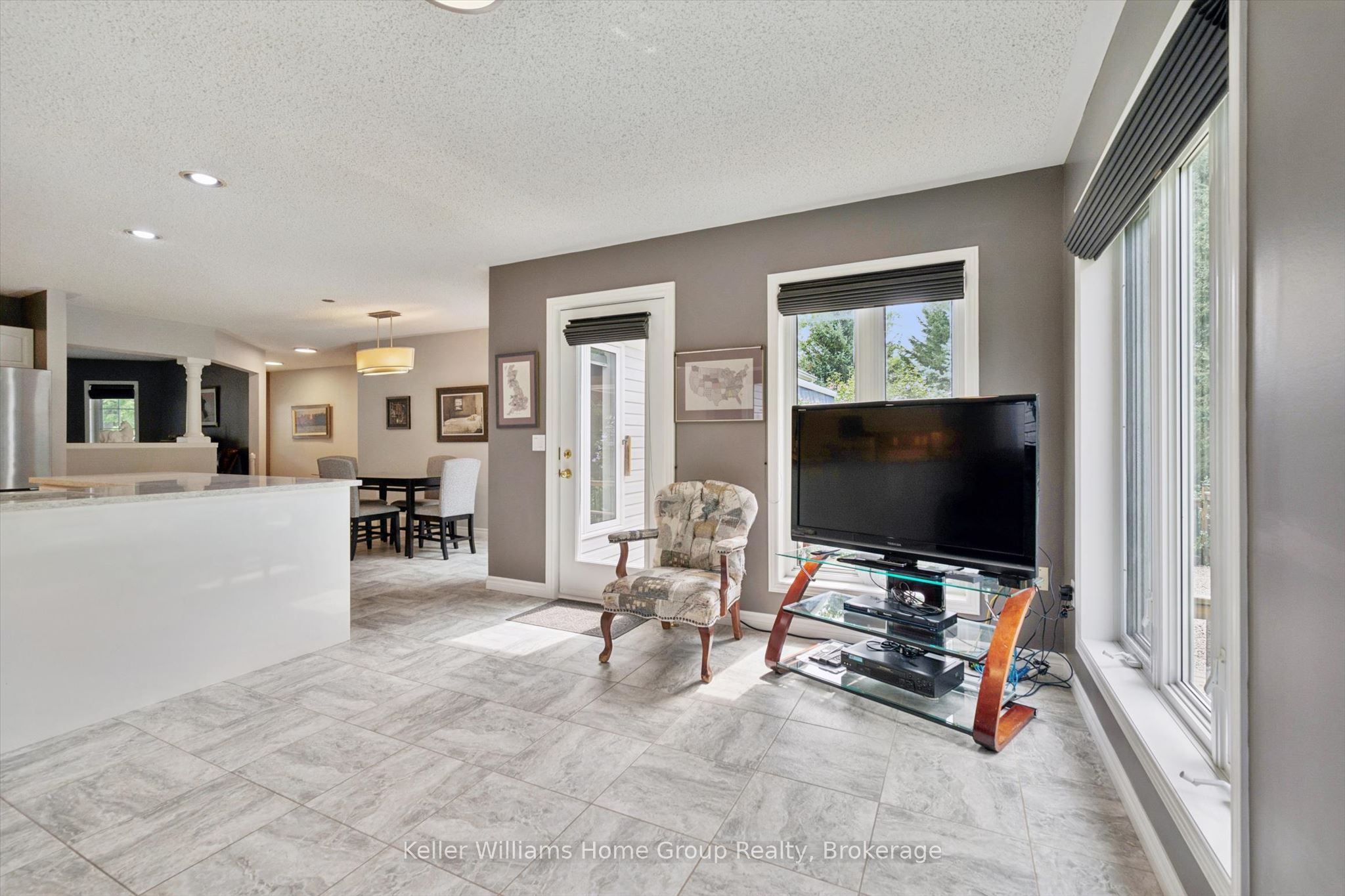 90 White Bark Way Property Photo 14