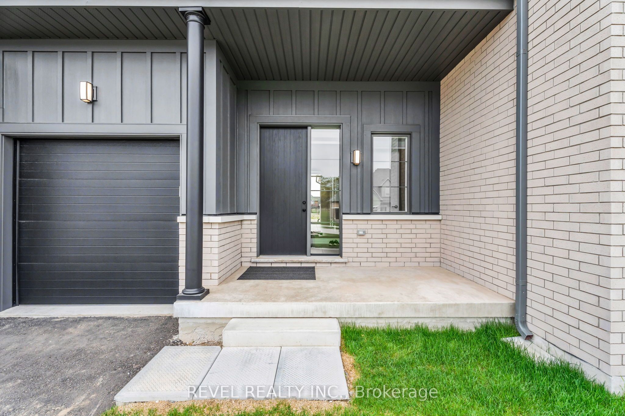 36 Ewing Way Property Photo 4