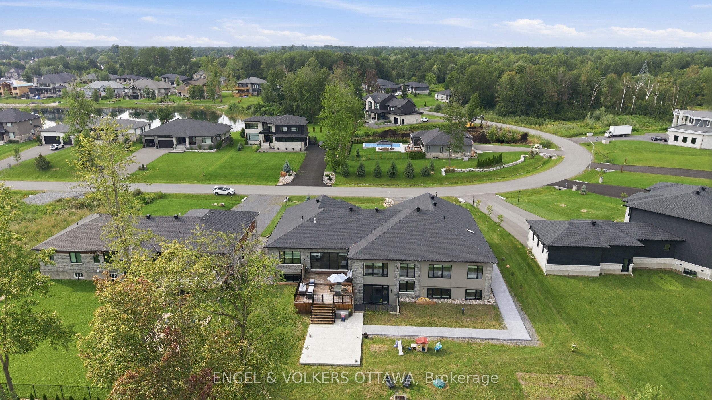 517-517b Shoreway Drive Property Photo 44