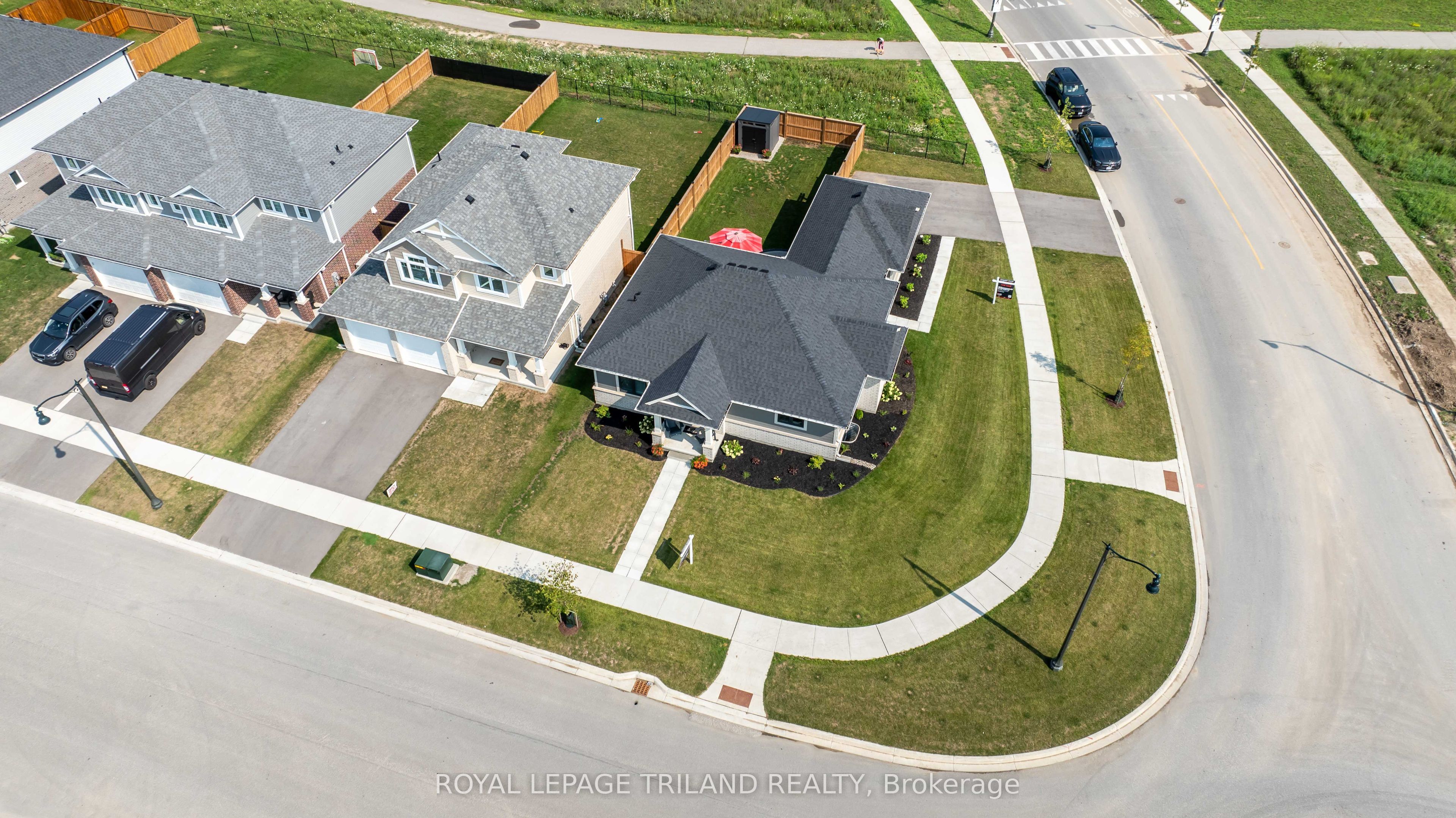 138 Renaissance Drive Property Photo 2