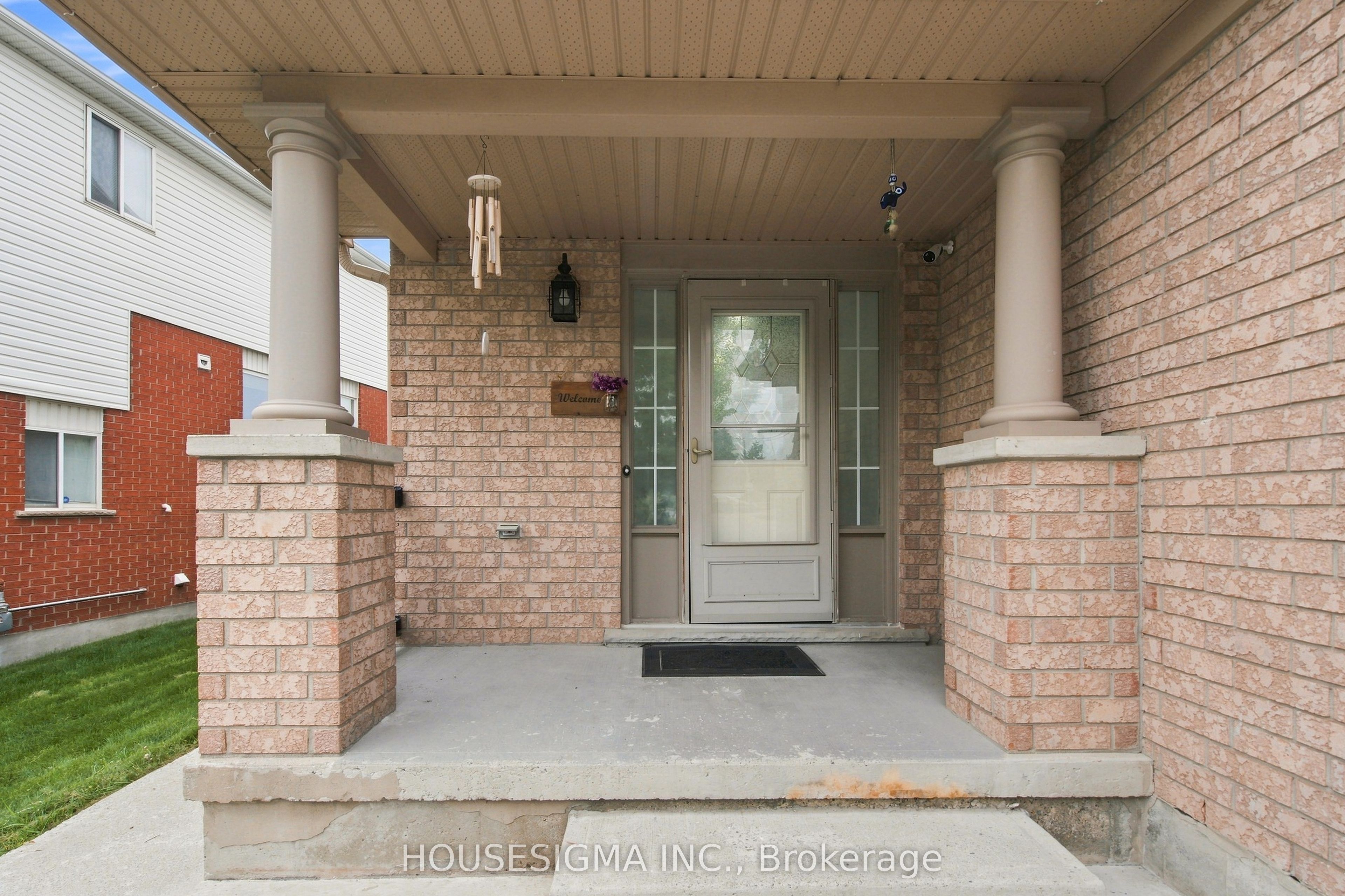 386 Grange Road Property Photo 2