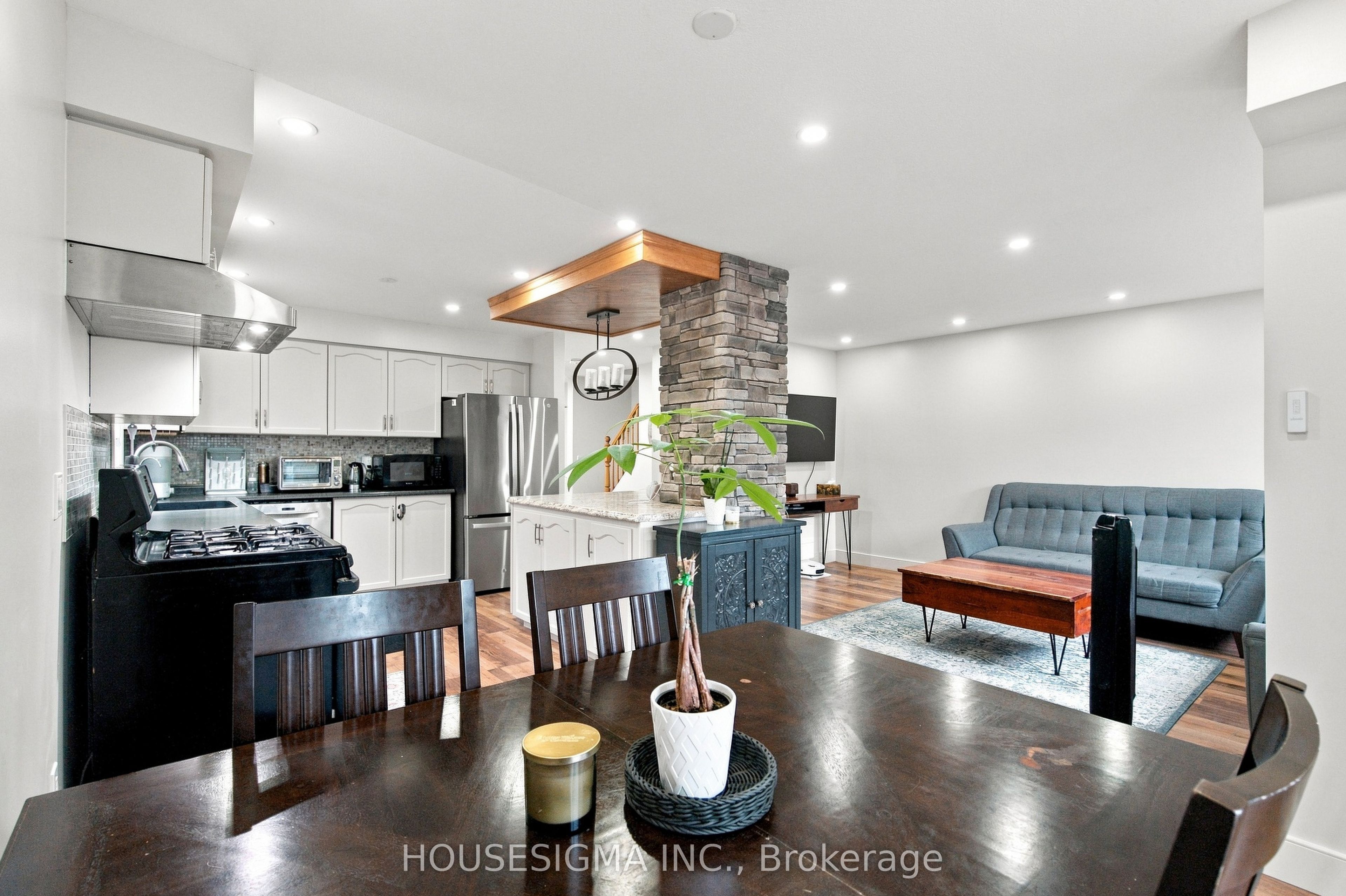 386 Grange Road Property Photo 11