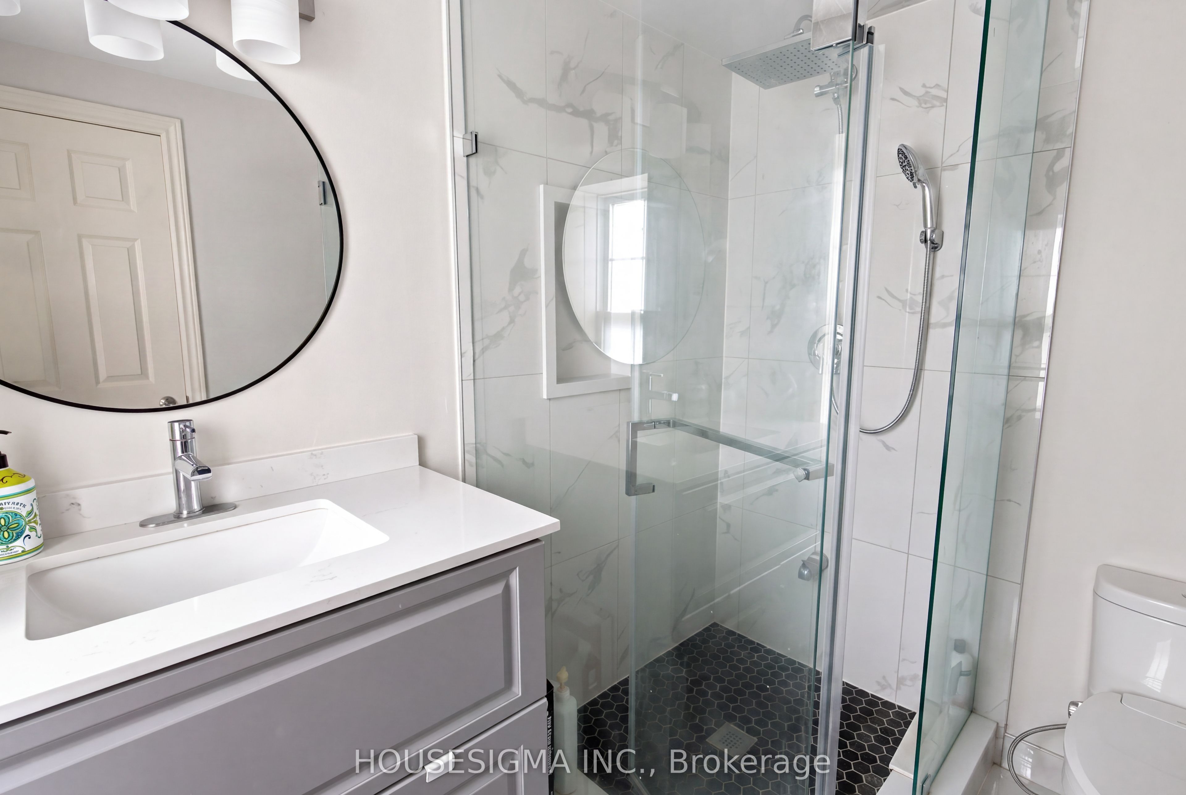 386 Grange Road Property Photo 22