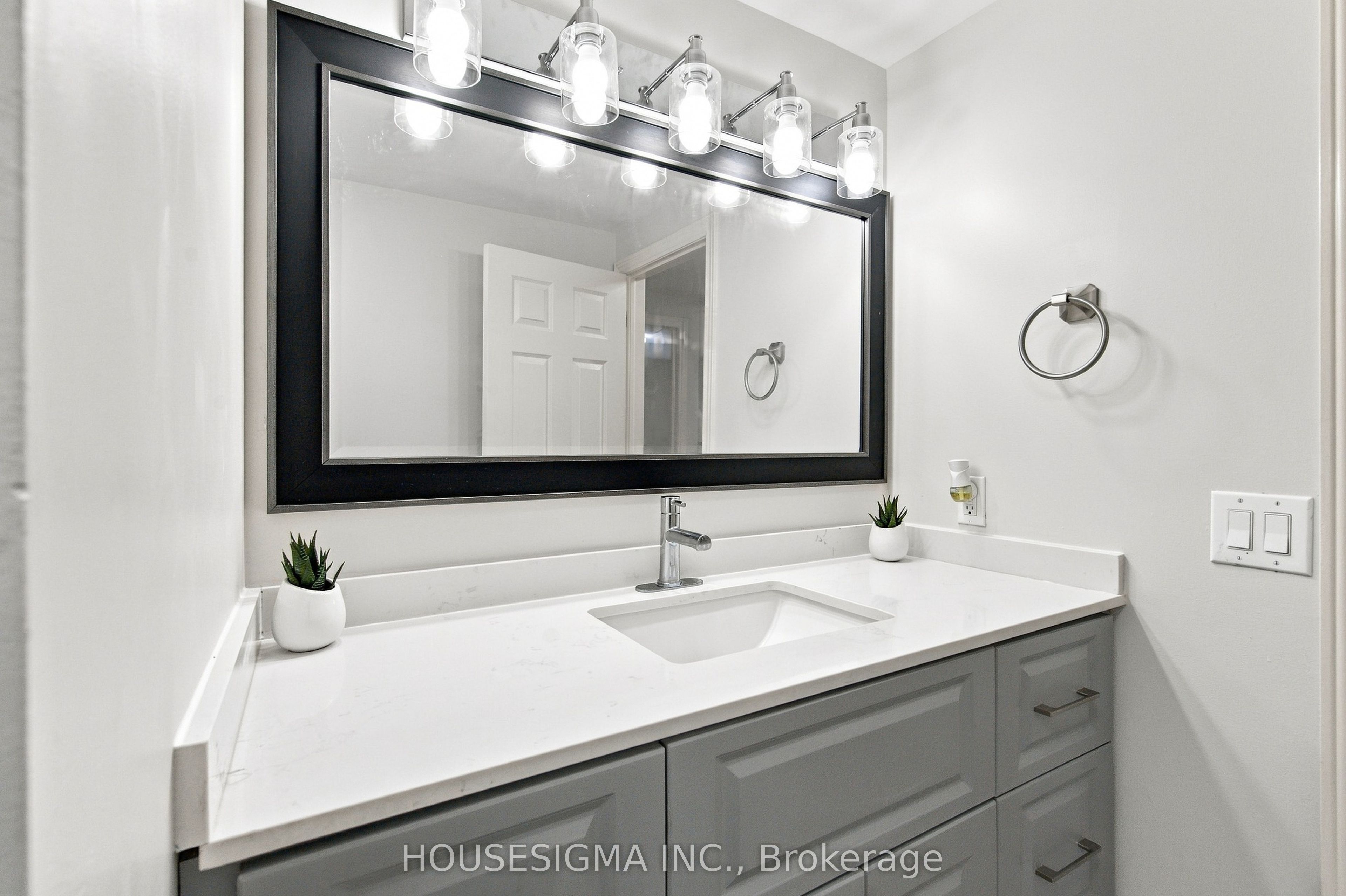 386 Grange Road Property Photo 29