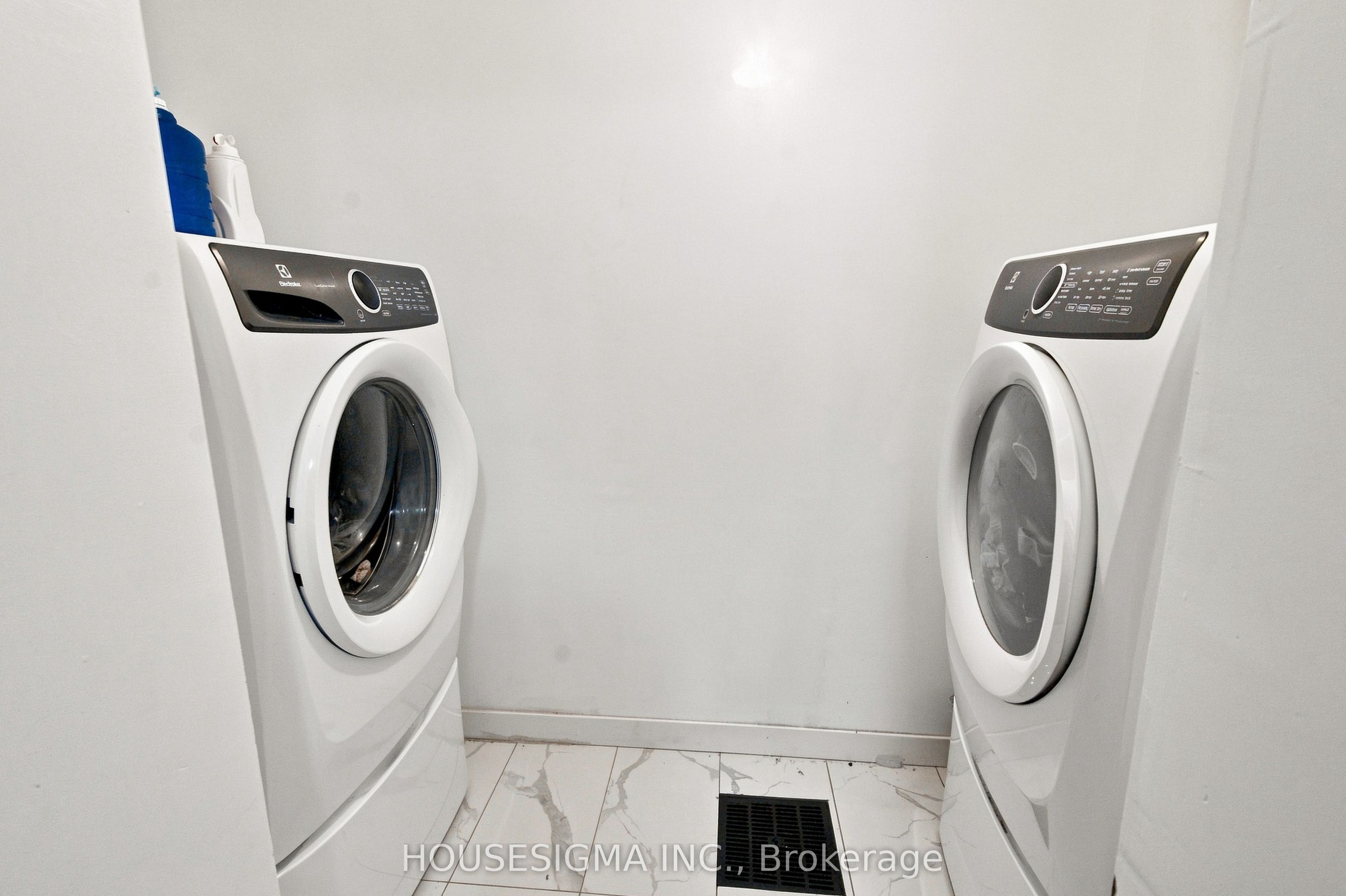 386 Grange Road Property Photo 42