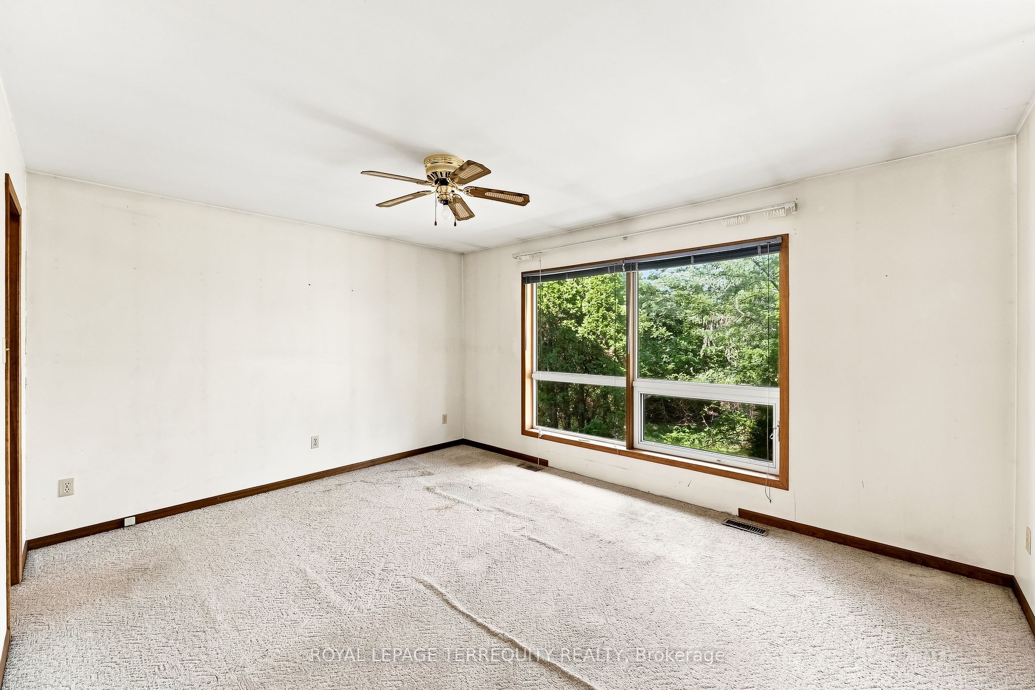 403 Concession Rd 12 E Property Photo 19