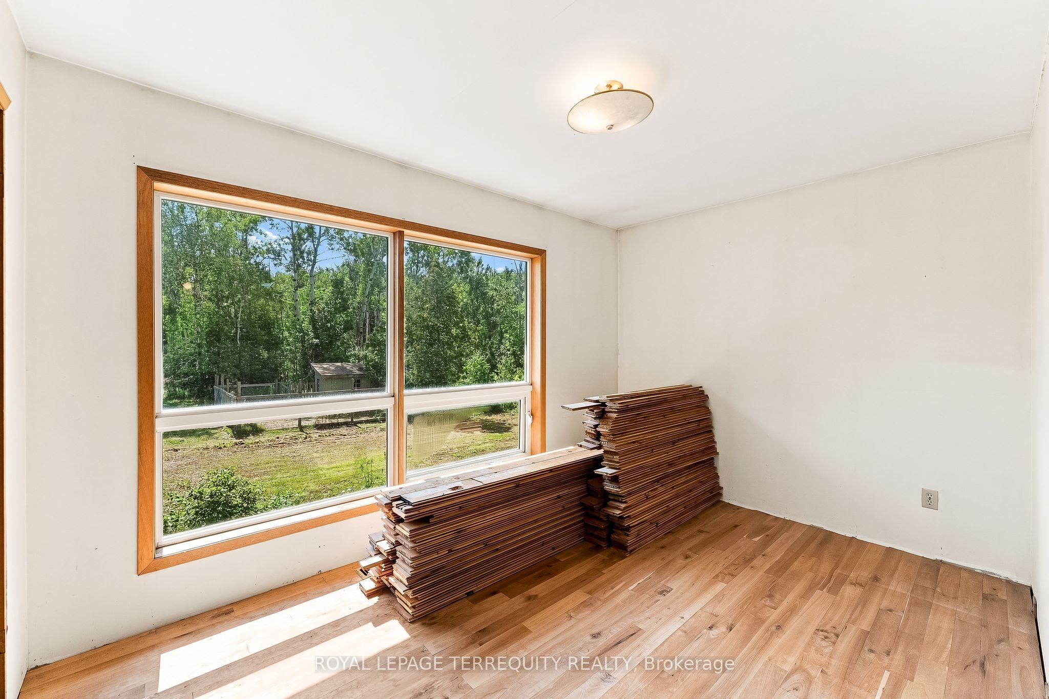 403 Concession Rd 12 E Property Photo 23