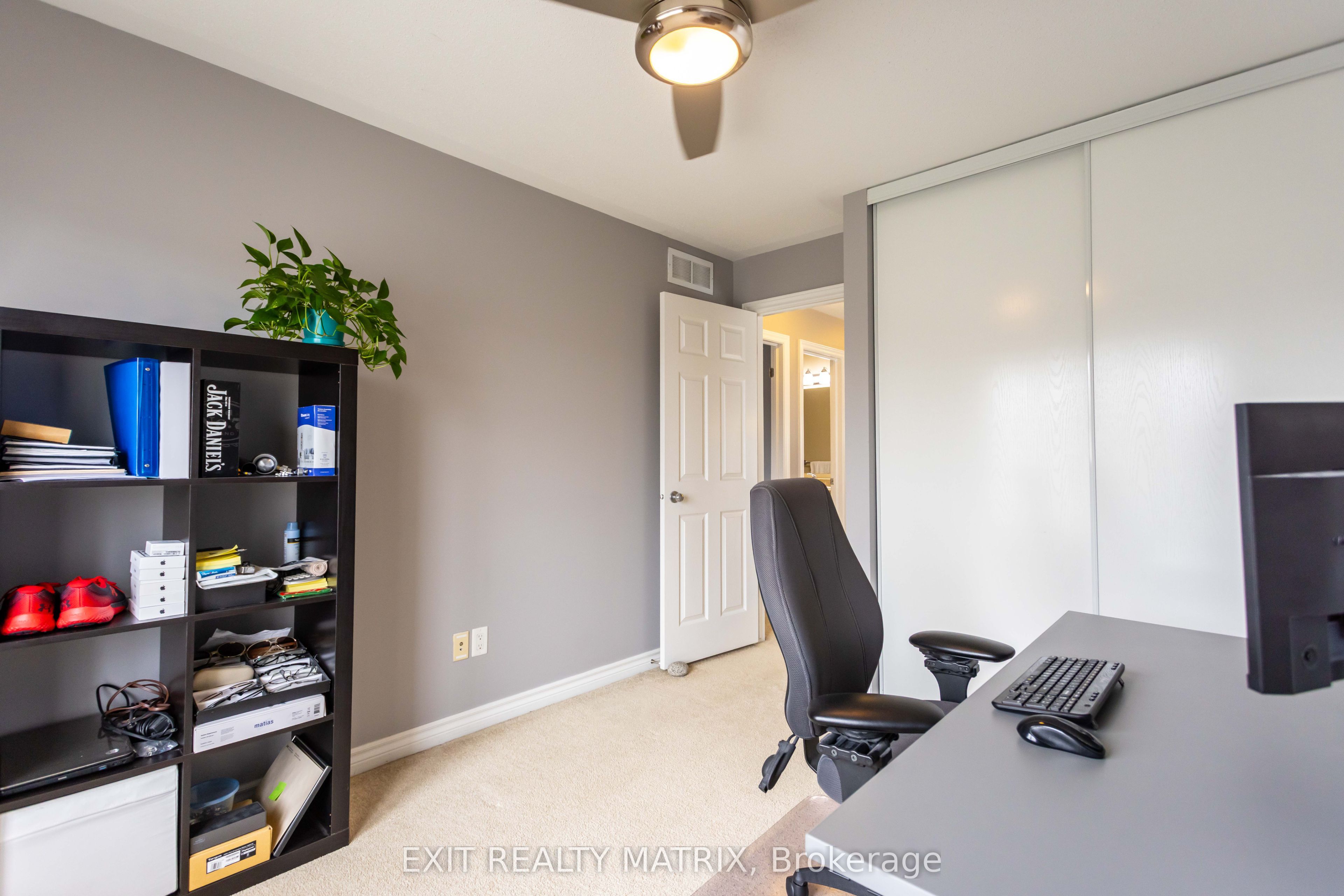 195 Tapley Place Property Photo 33