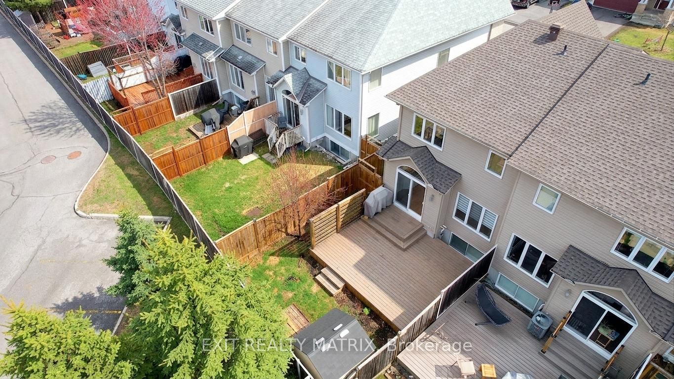 195 Tapley Place Property Photo 43