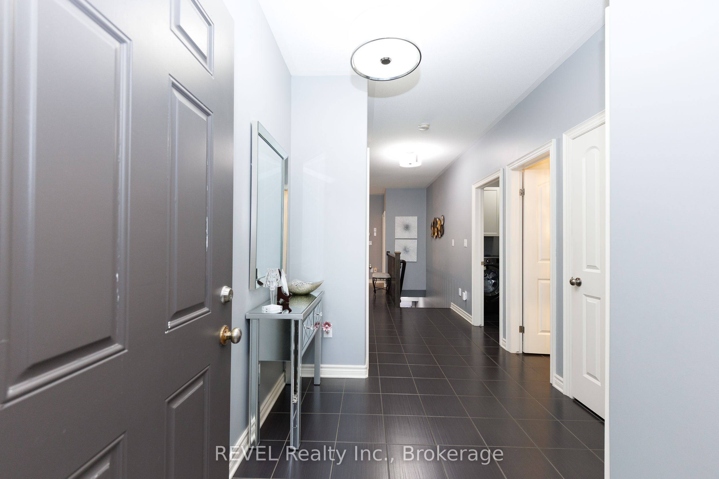 4399 Montrose Road 3 Property Photo 3