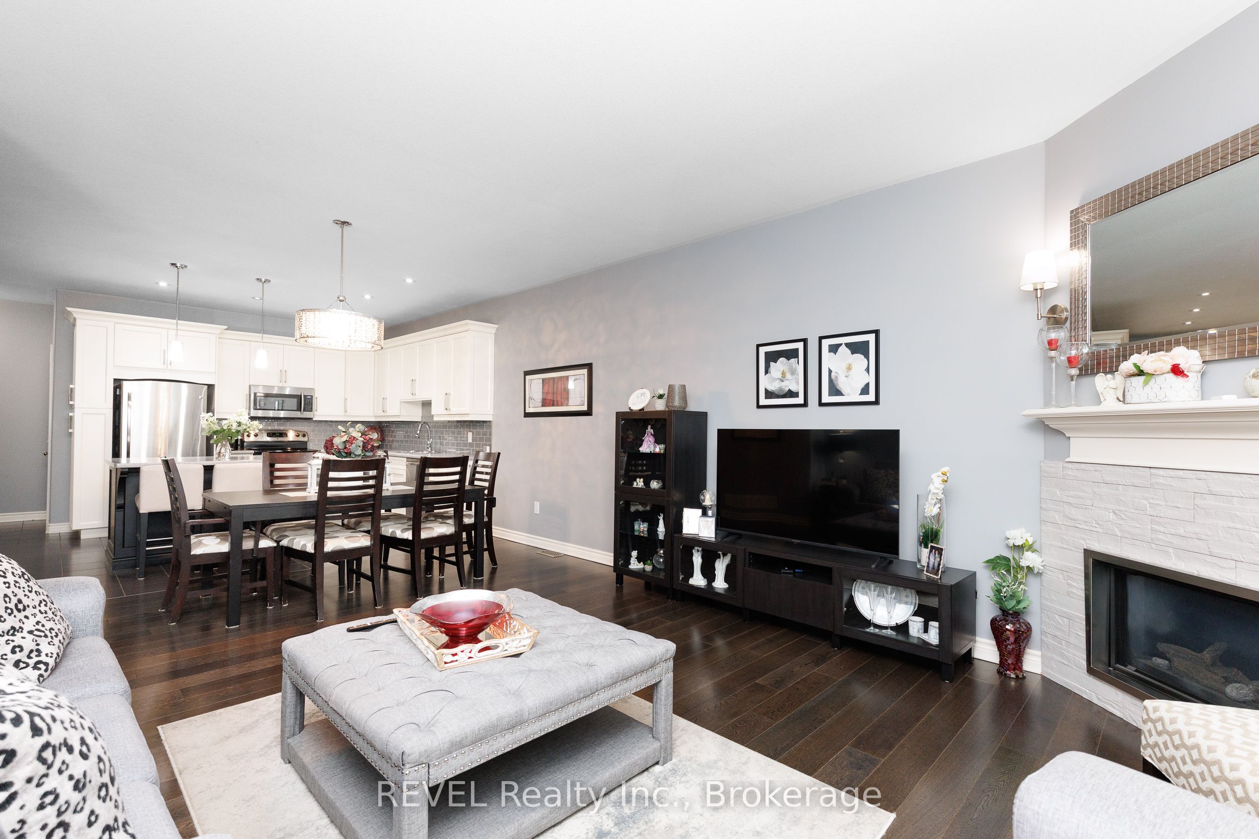 4399 Montrose Road 3 Property Photo 11