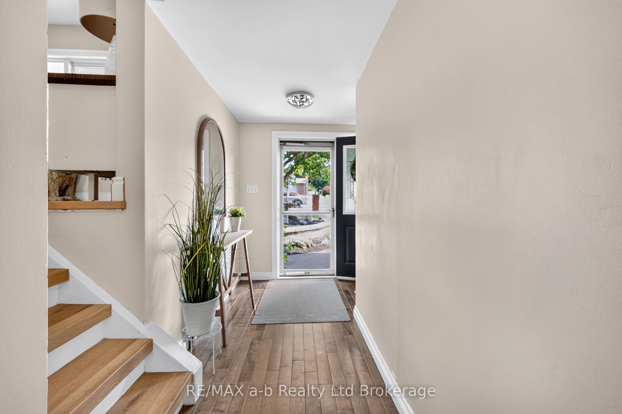 269 Ferncrest Road Property Photo 5