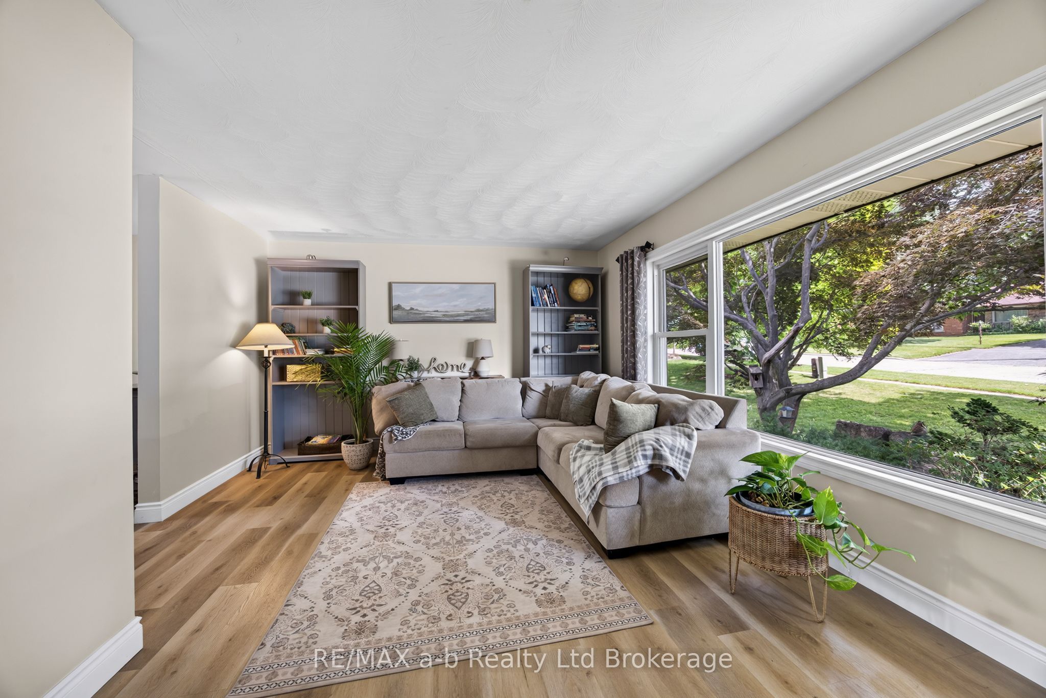 269 Ferncrest Road Property Photo 6