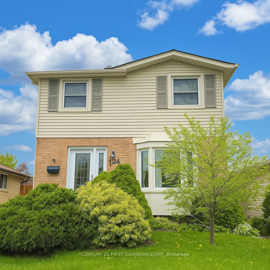 124 Ardsley Crescent Property Photo 1