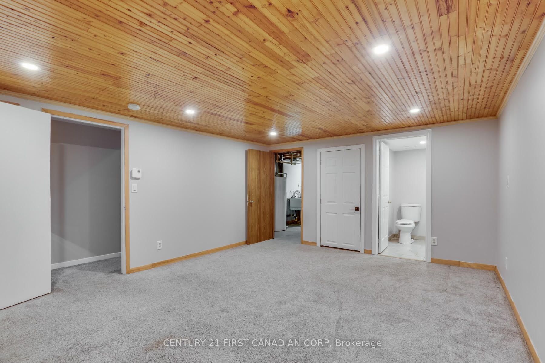 110 Monmore Road Property Photo 7