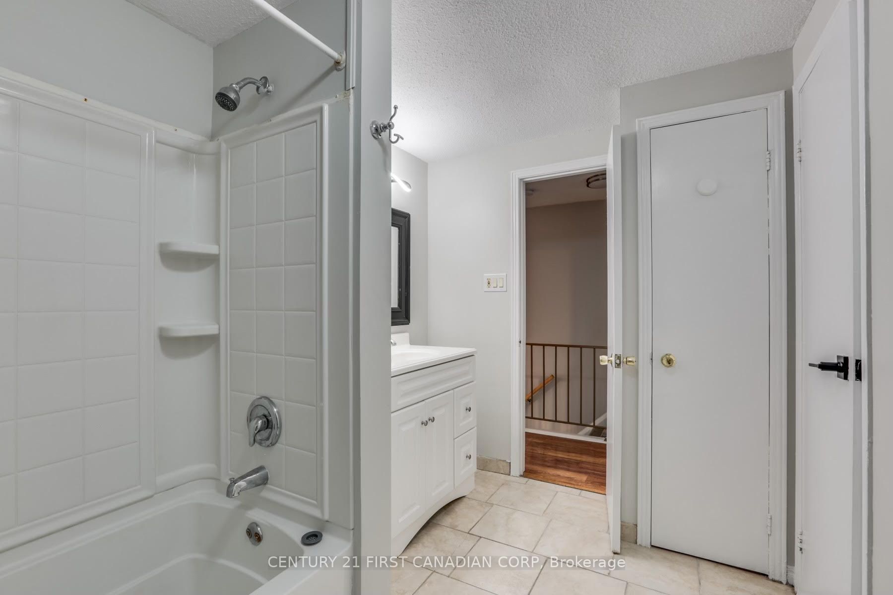 110 Monmore Road Property Photo 17