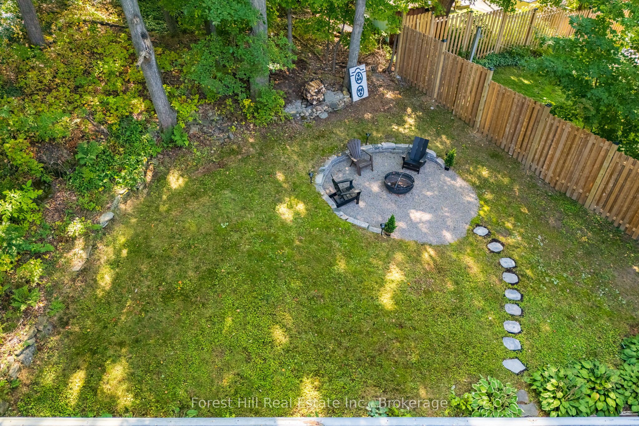 1 Maplecrest Court Property Photo 39