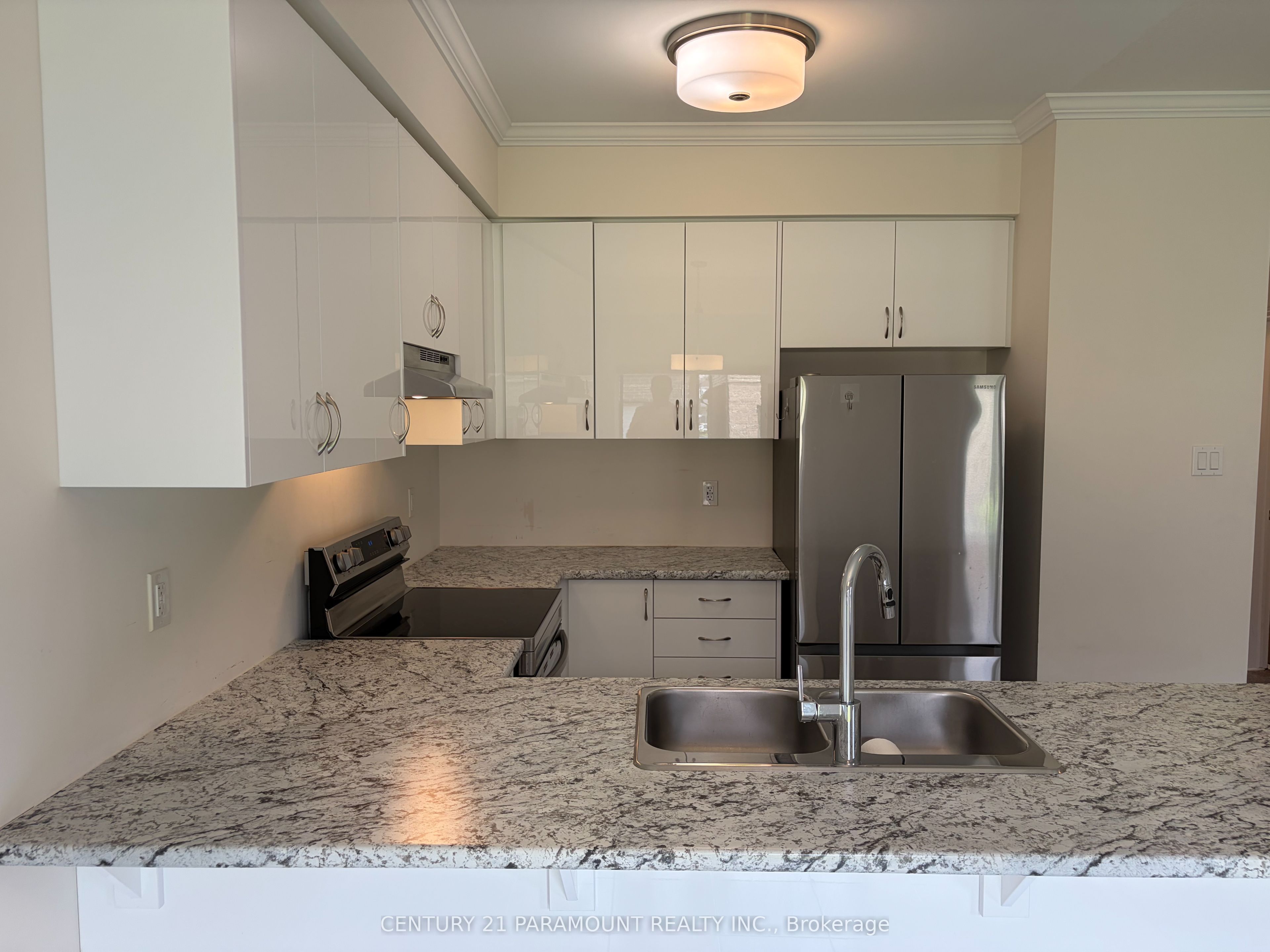 39 Bowery Road Property Photo 8