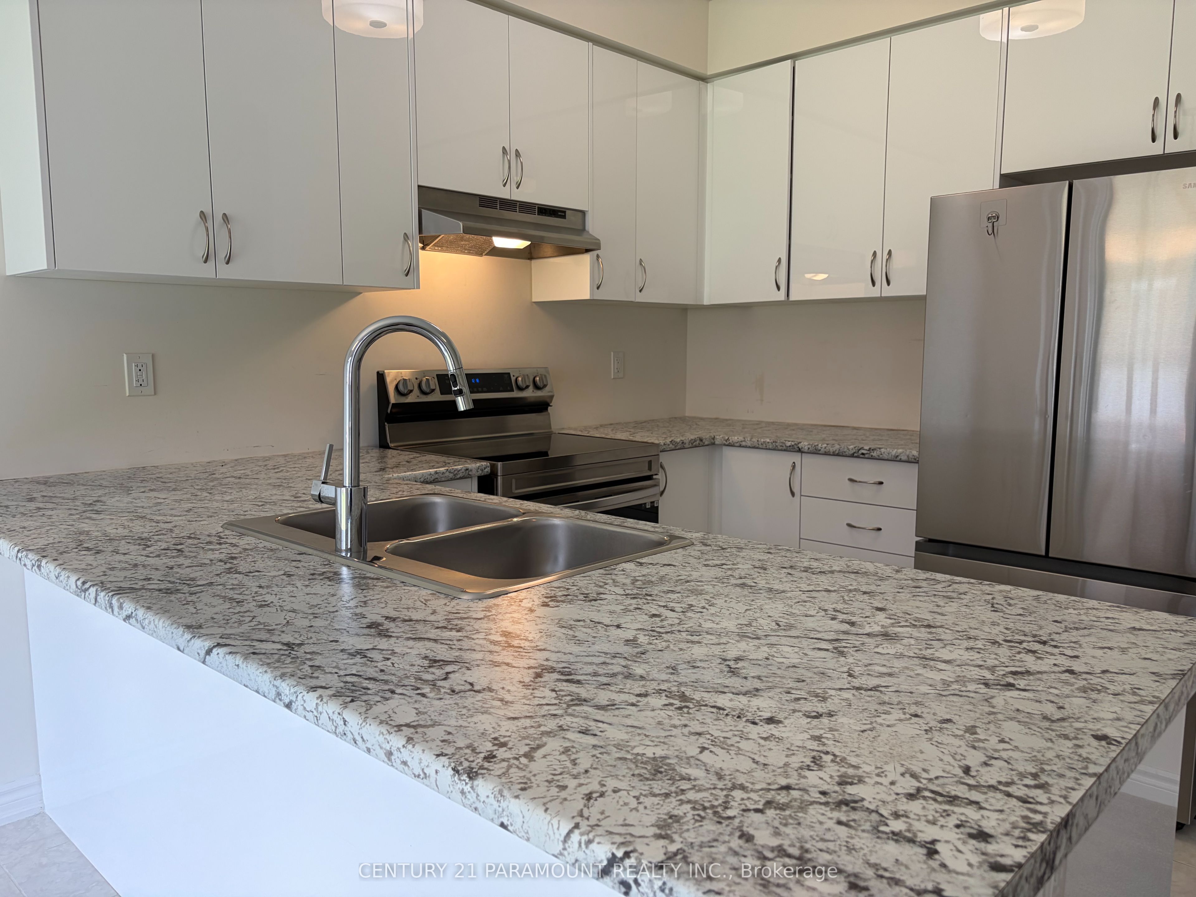39 Bowery Road Property Photo 9