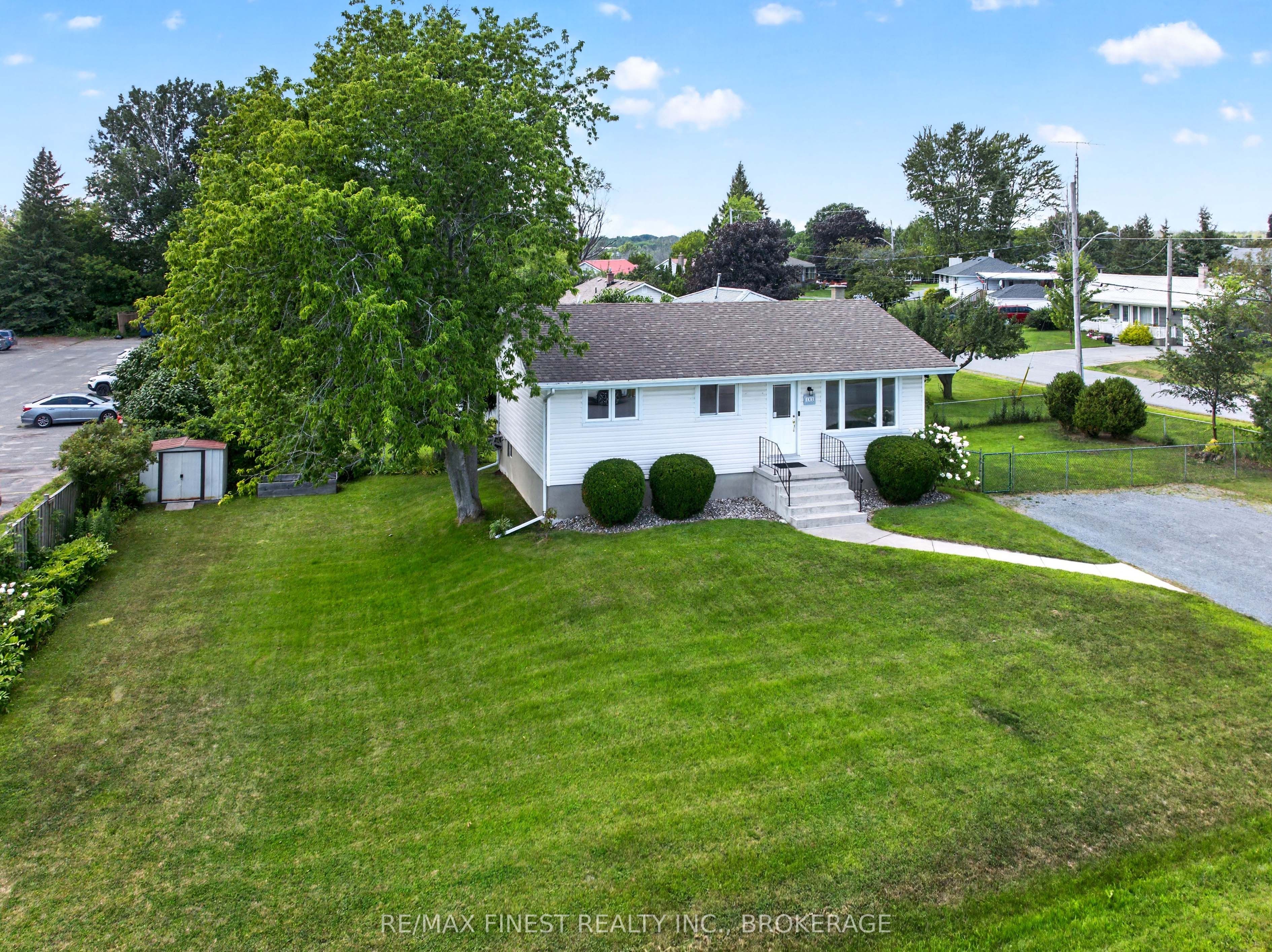 183 Westbury Avenue Property Photo 5