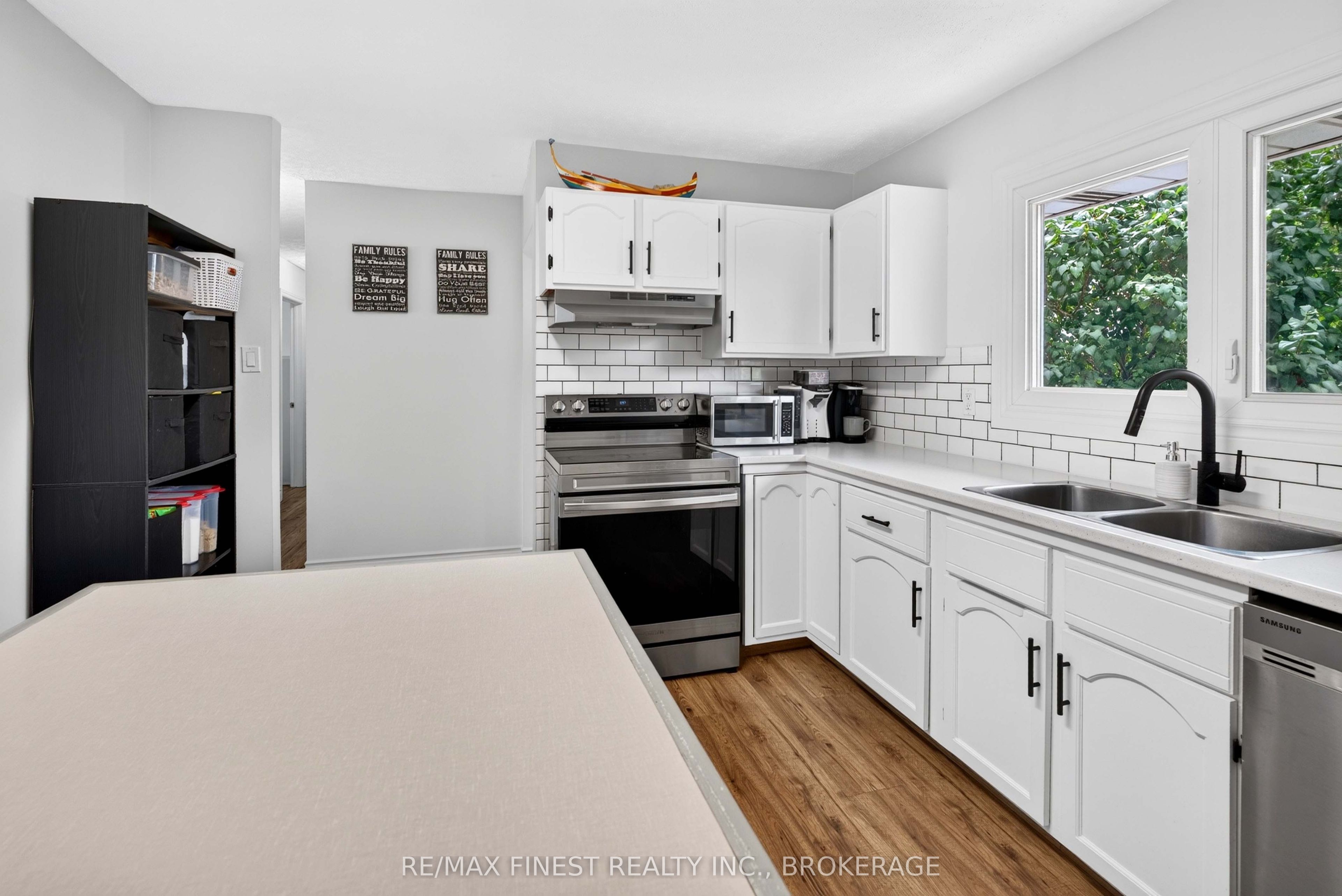 183 Westbury Avenue Property Photo 9